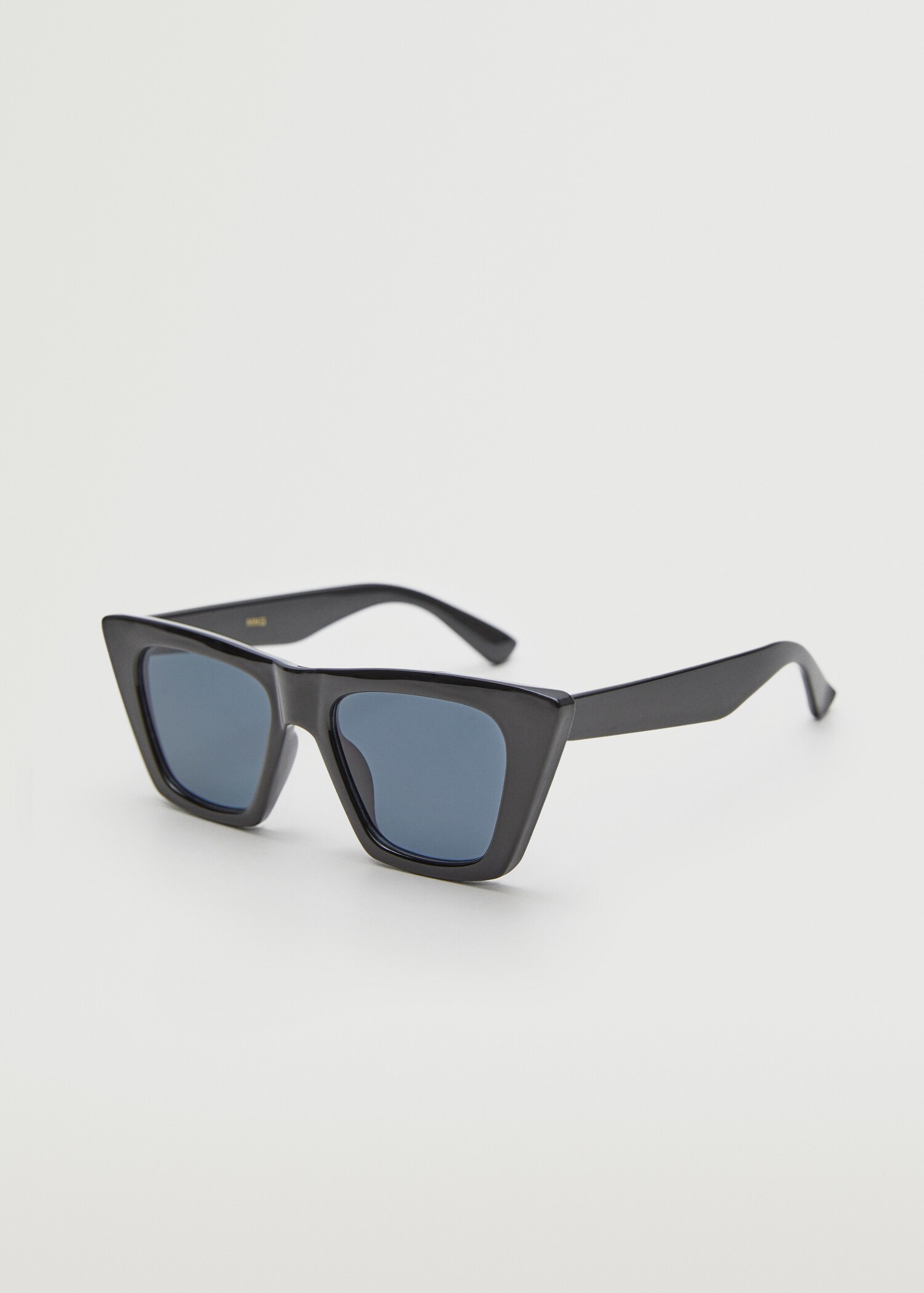 Ochelari de soare rame acetat - Plan mediu