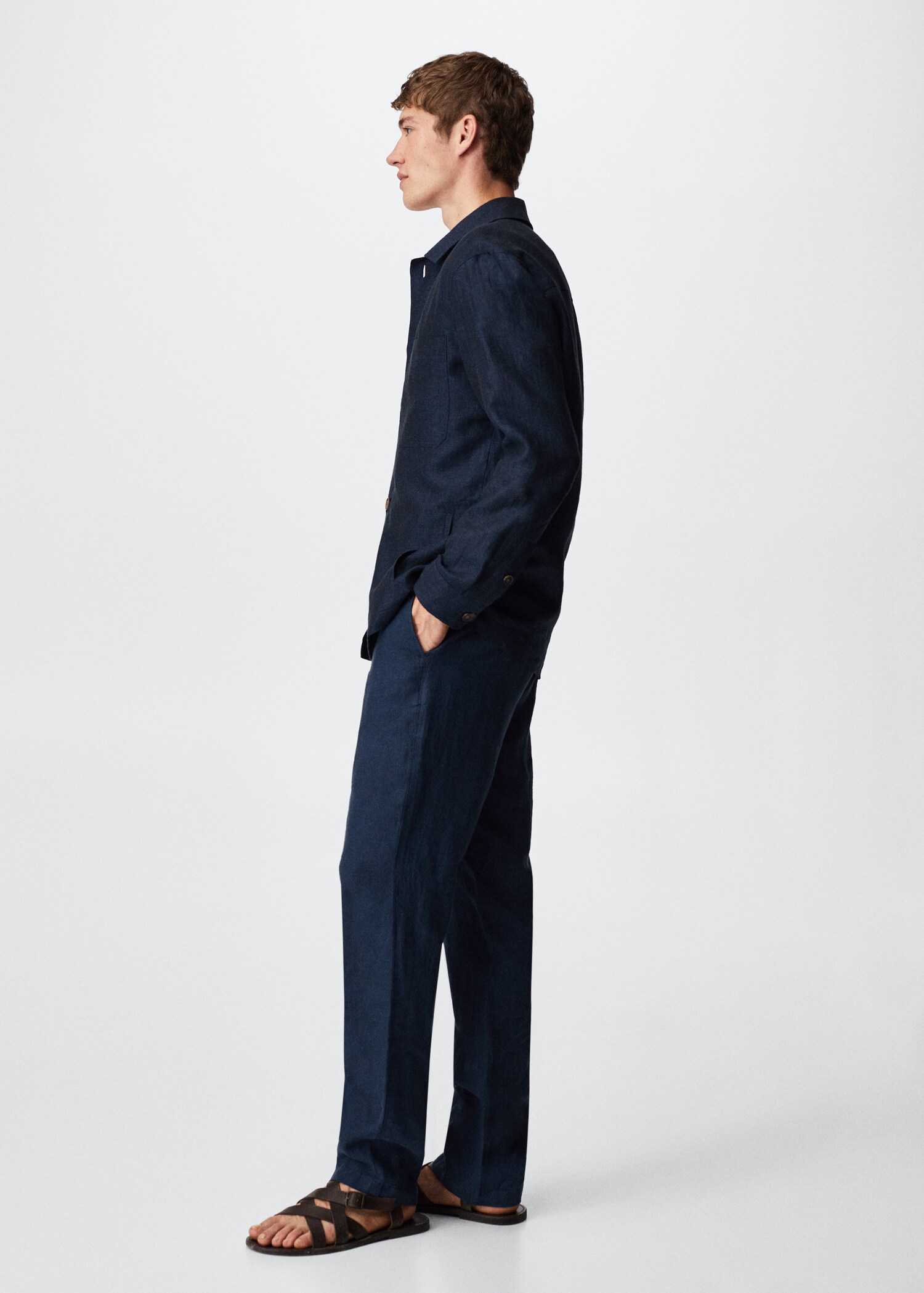 100% linen overshirt with pockets - Details of the article 1