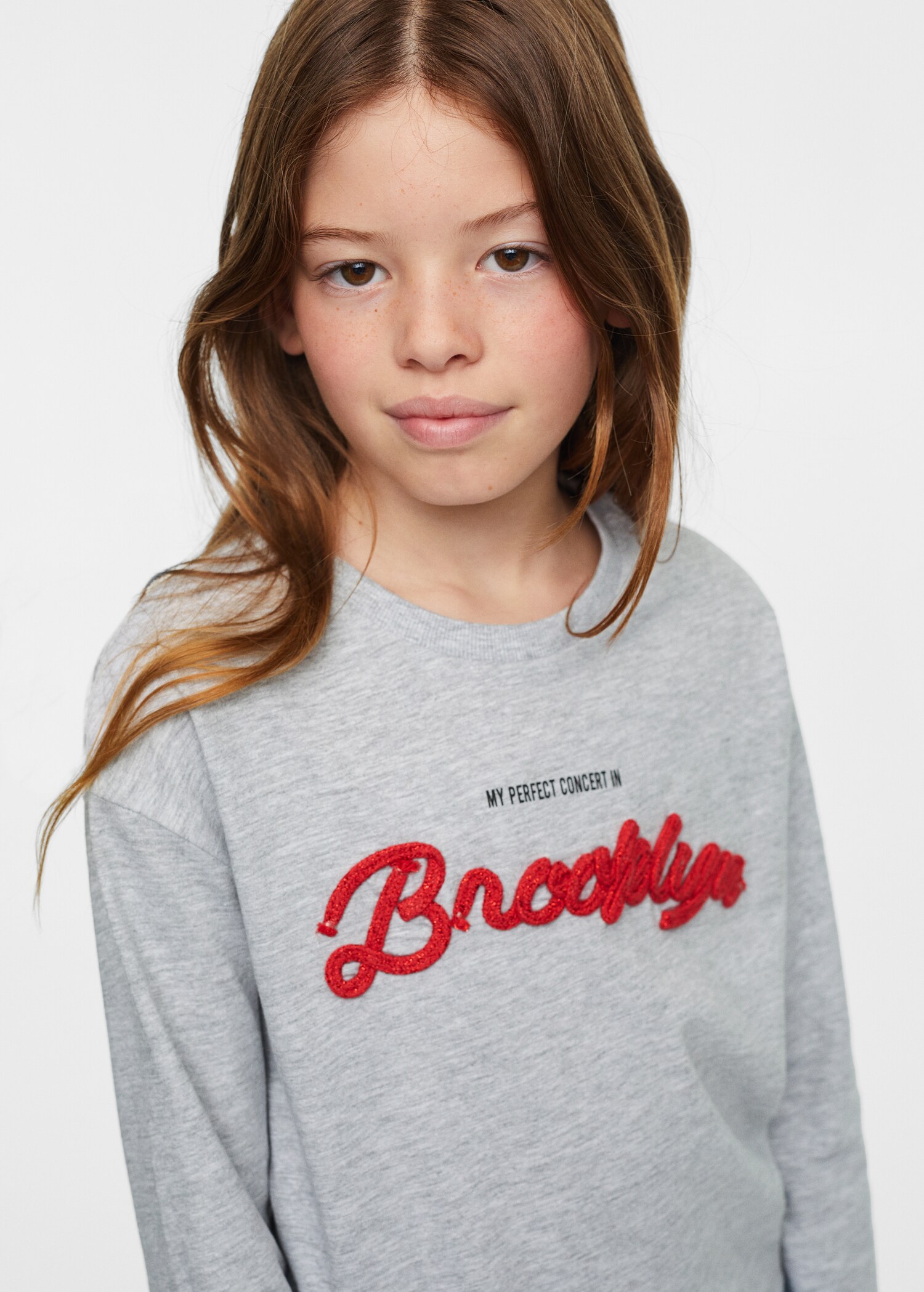 Embossed long-sleeved t-shirt - Details of the article 2