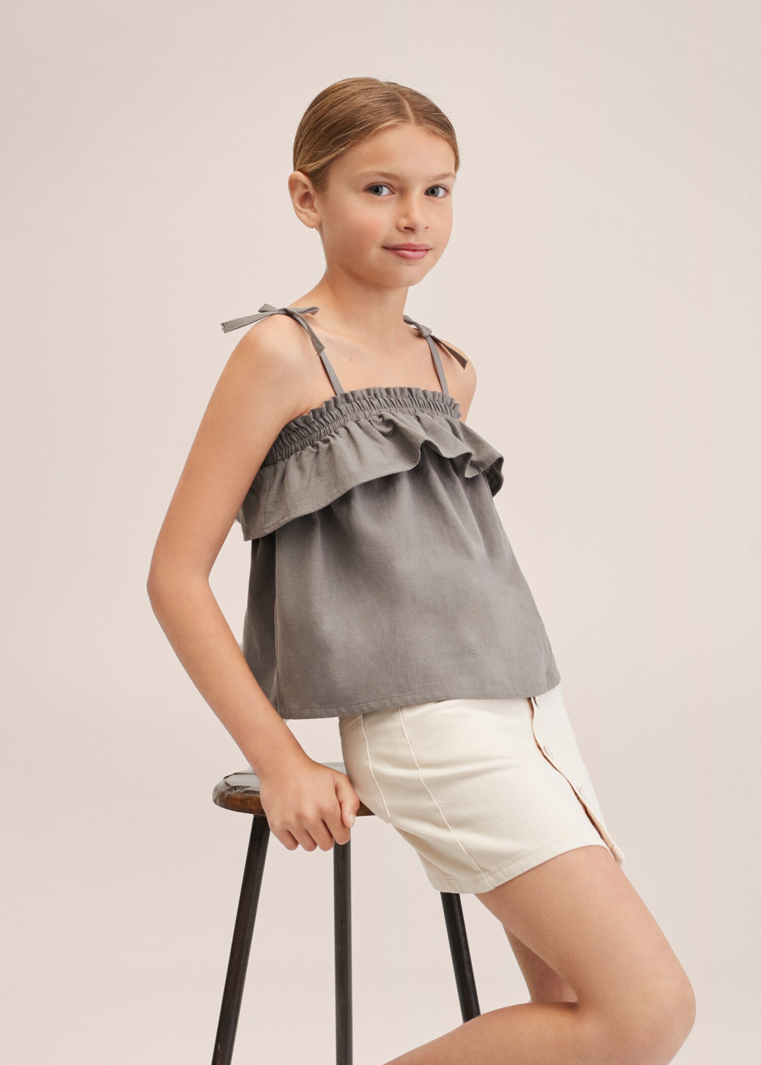 Ruffle bow blouse - Medium plane