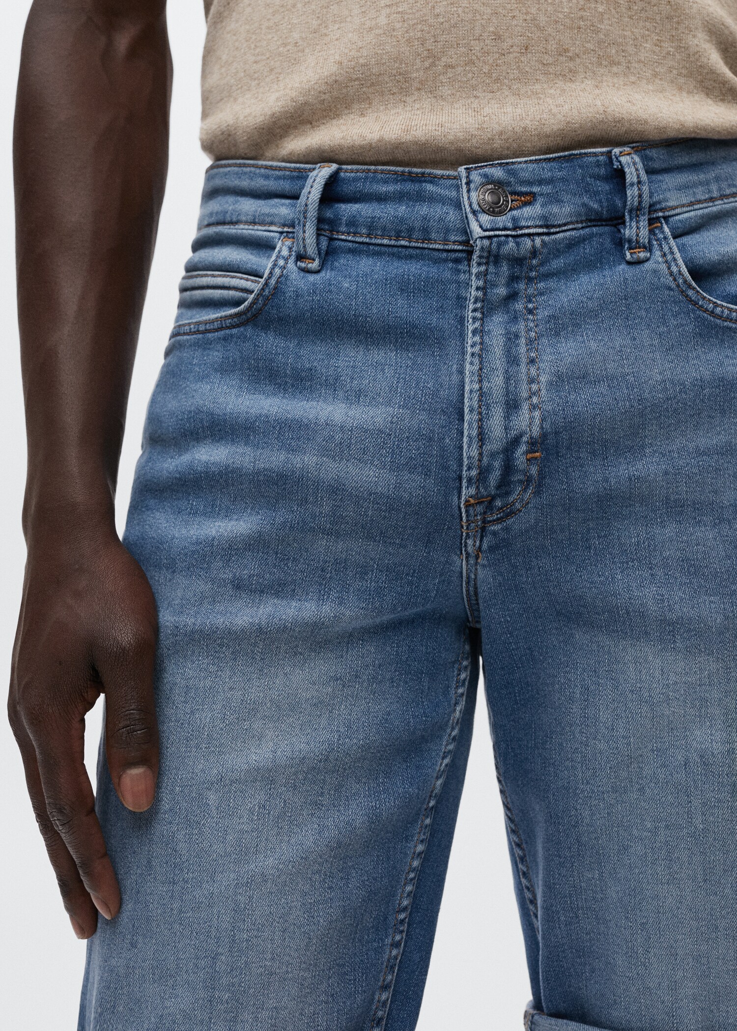 Slim-fit denim bermuda shorts - Details of the article 1