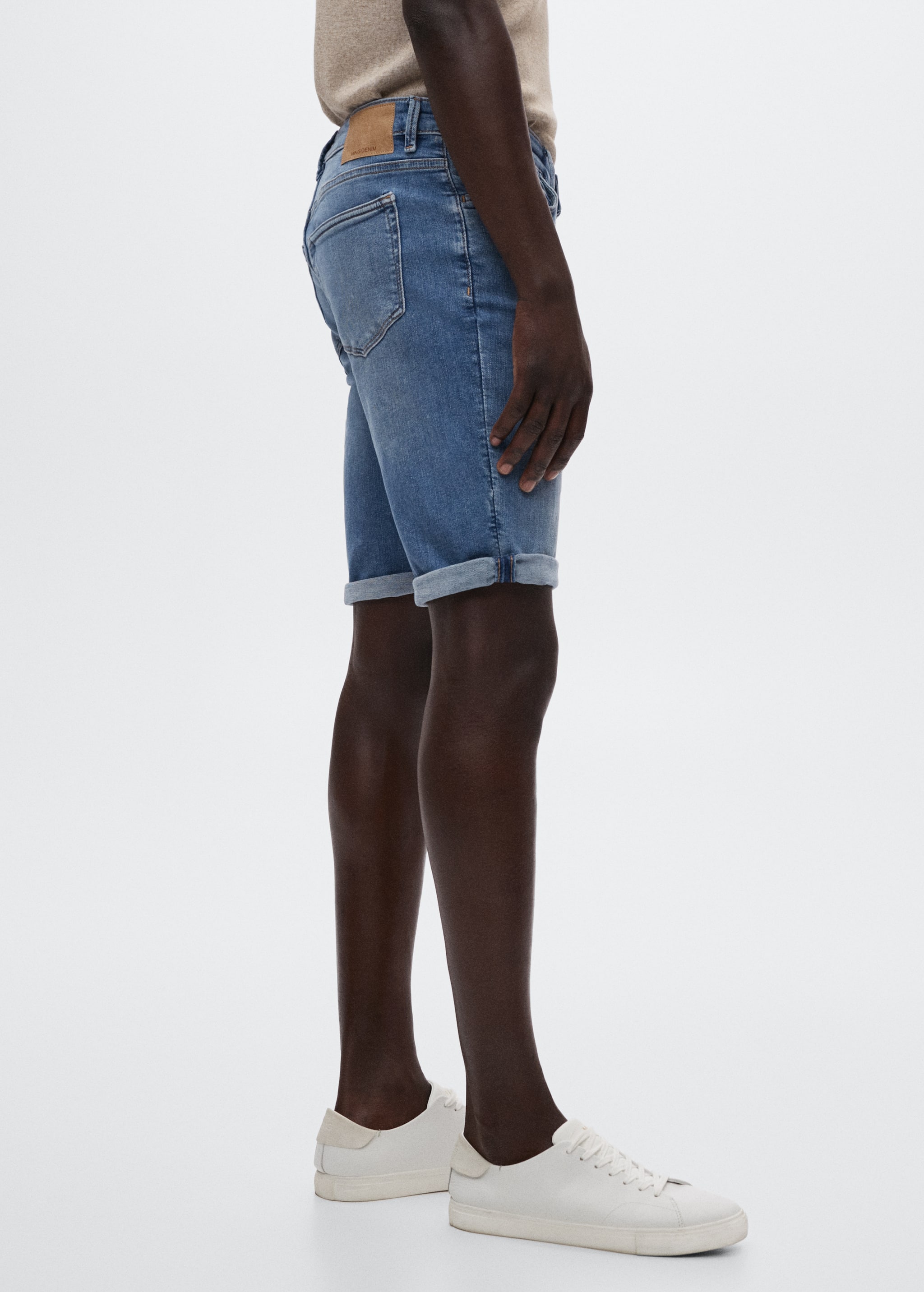 Slim-fit denim bermuda shorts - Details of the article 2
