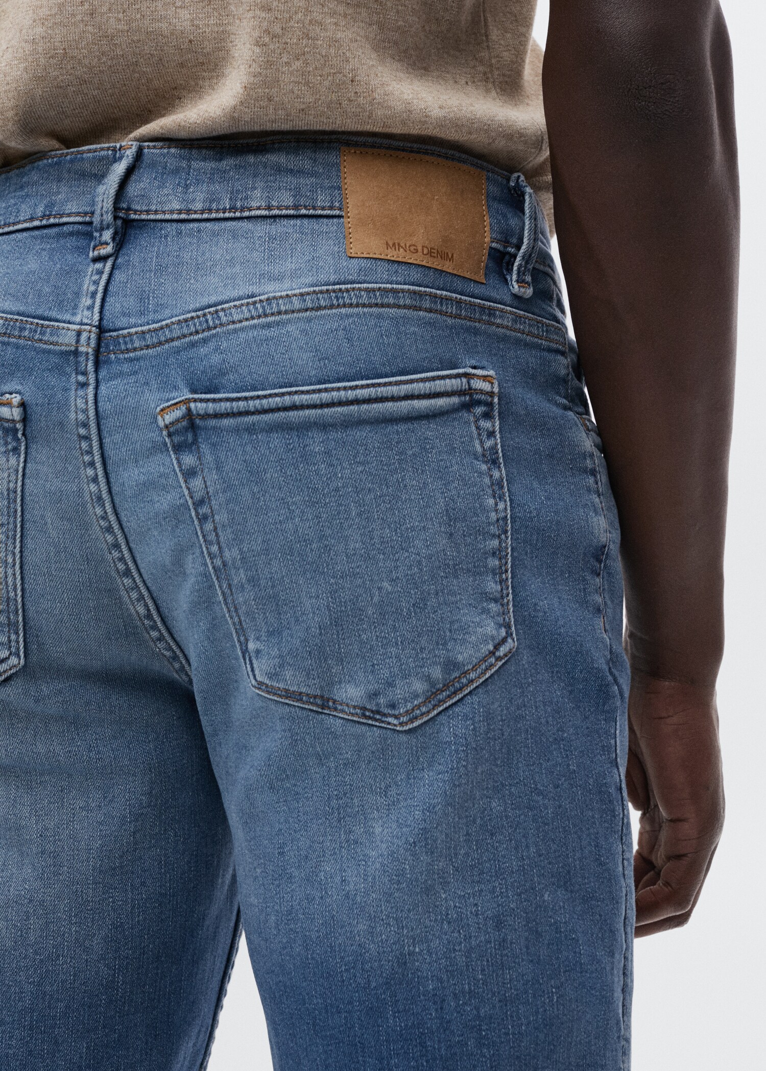 Slim-fit denim bermuda shorts - Details of the article 3