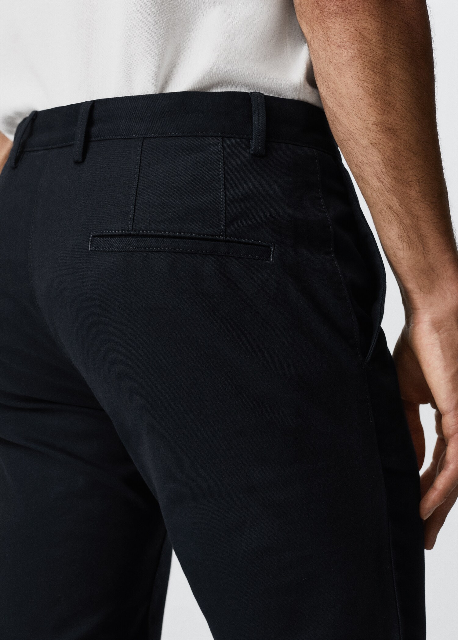 Slim fit serge chino trousers - Details of the article 3