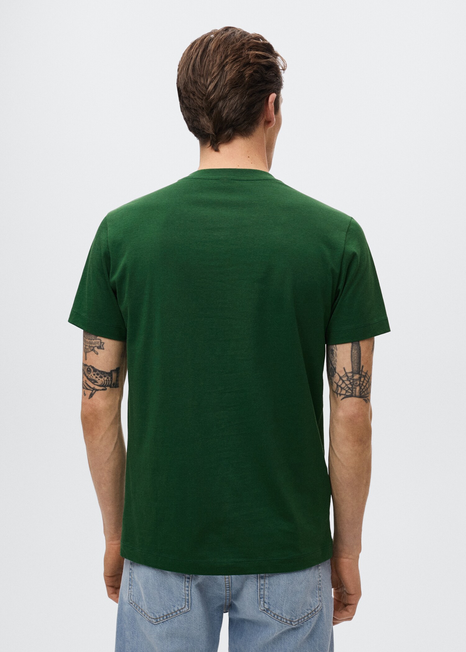 Basic V-neck t-shirt - Reverse of the article