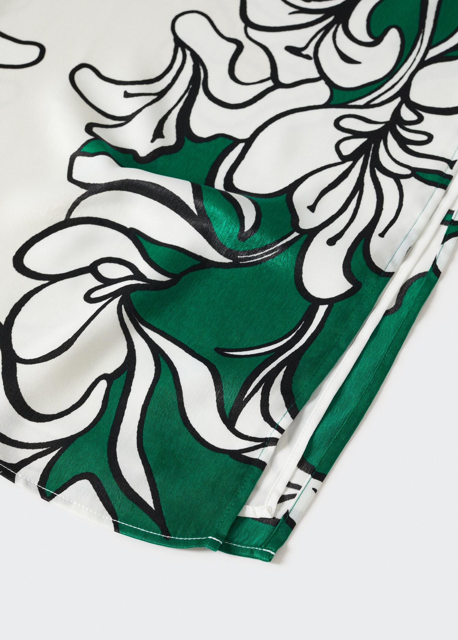 Printed satin skirt  - Details of the article 8