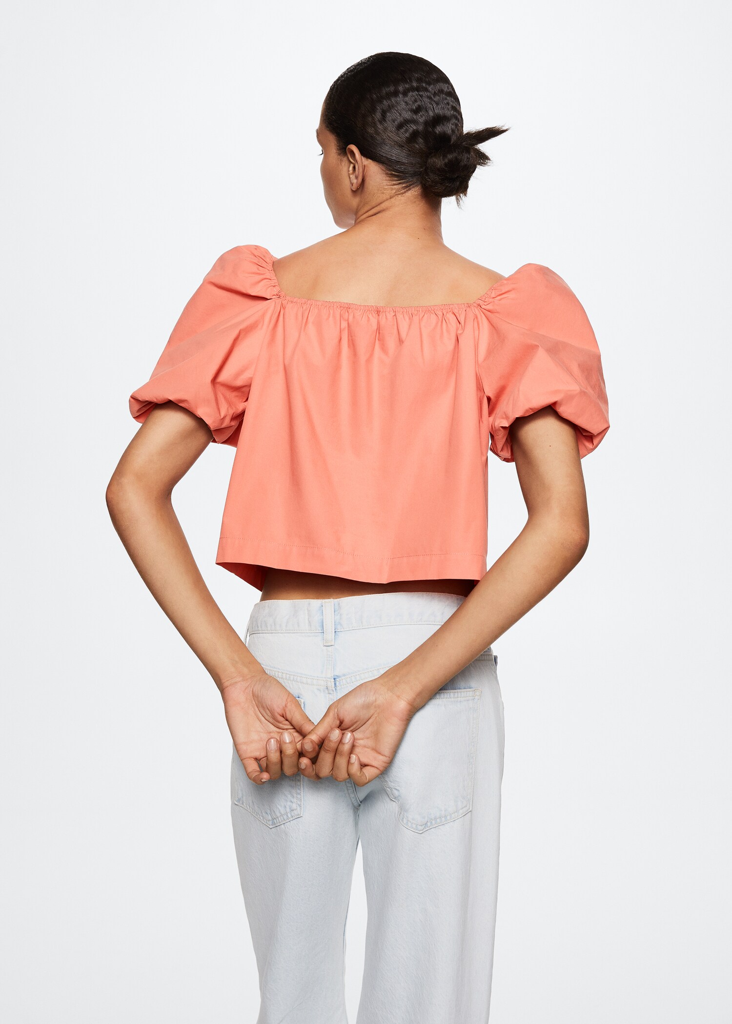 Puff sleeve top - Reverse of the article