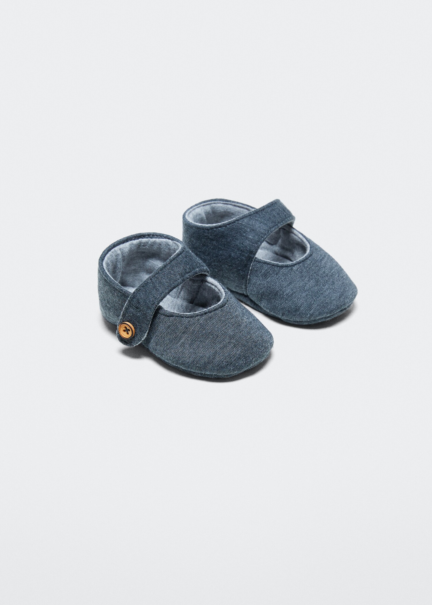 Chaussures coton - Plan moyen