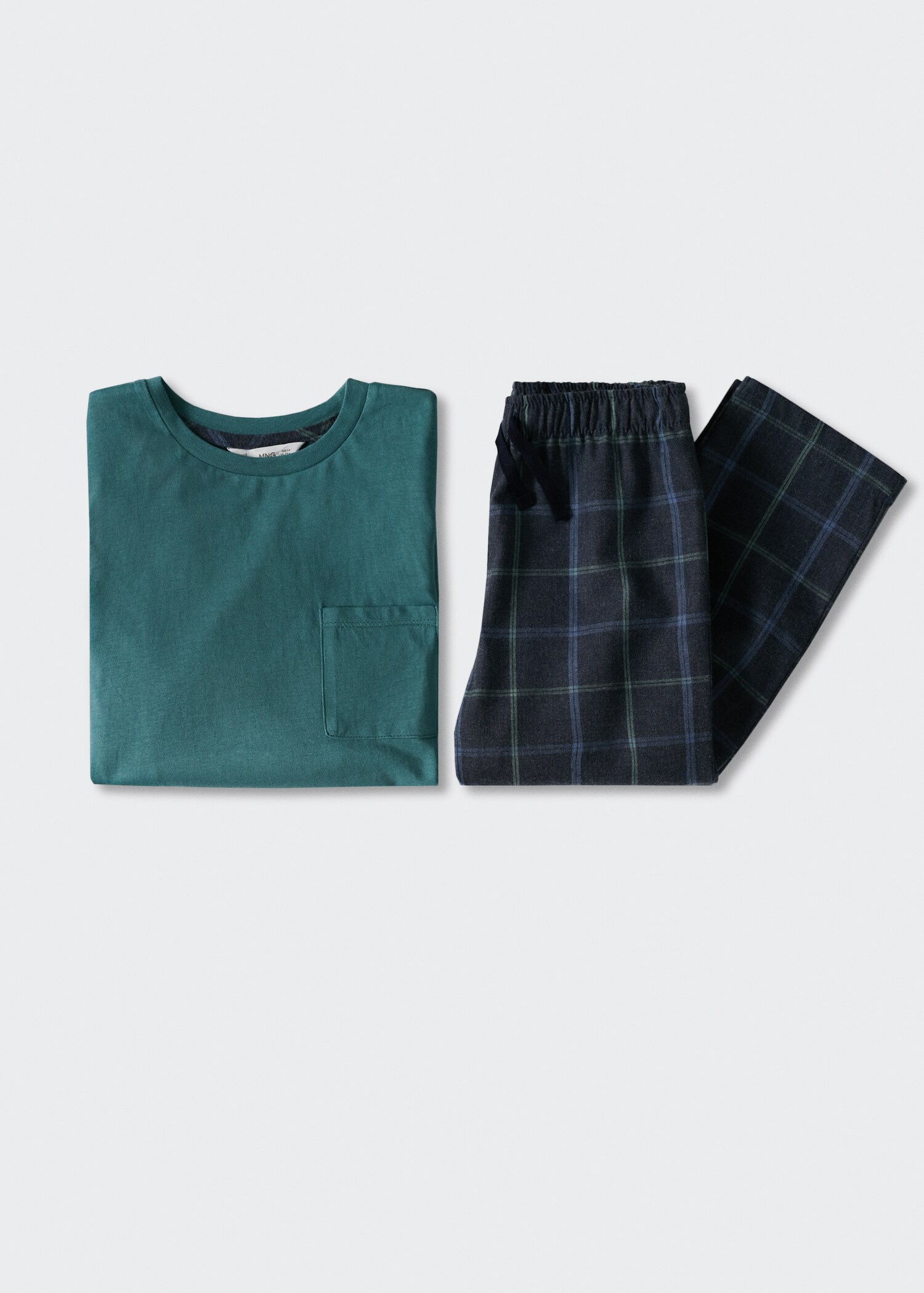 Two-pieces check long pyjamas - Details of the article 8