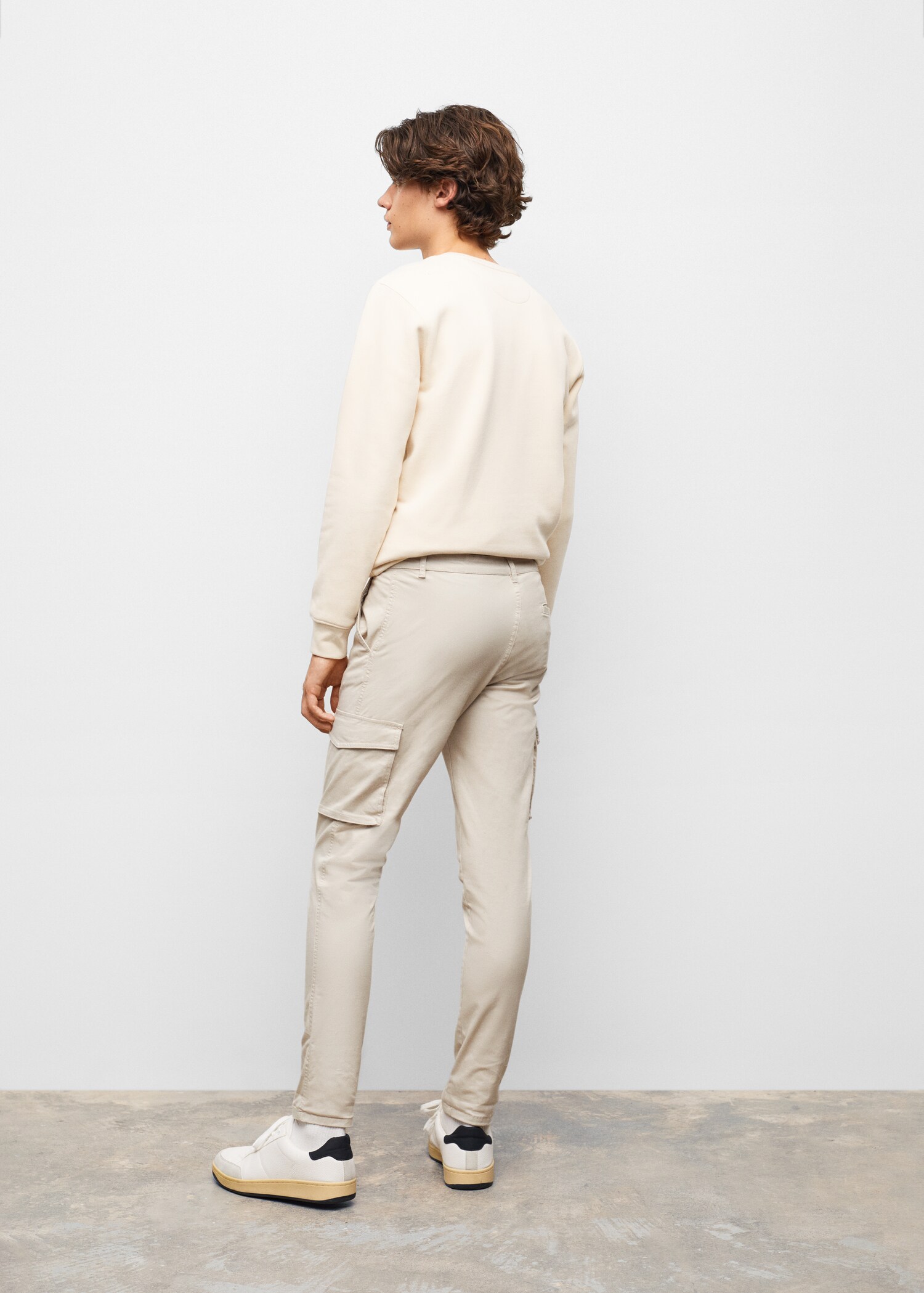 Cotton cargo trousers - Reverse of the article