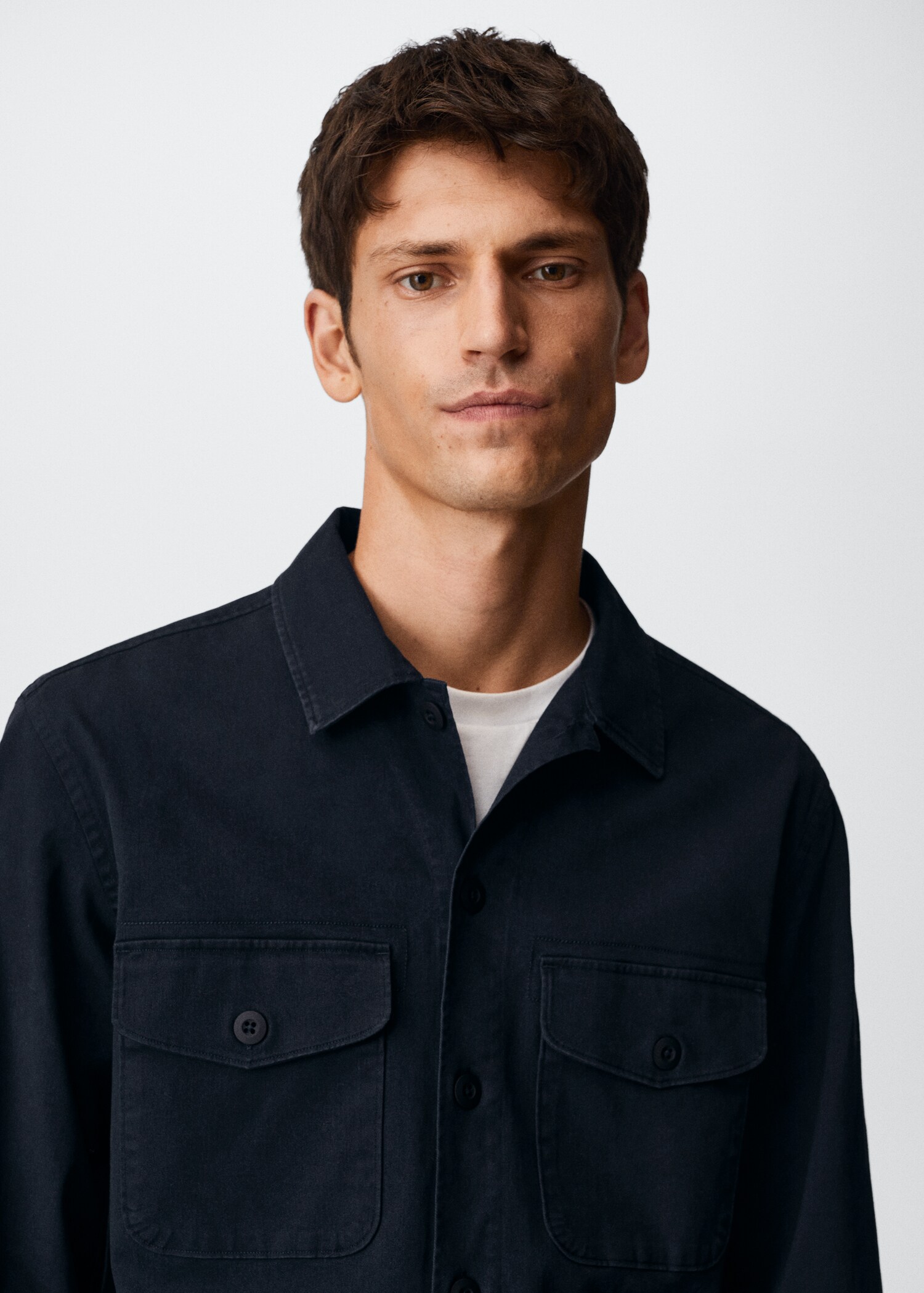 Chest-pocket cotton overshirt - Details of the article 1