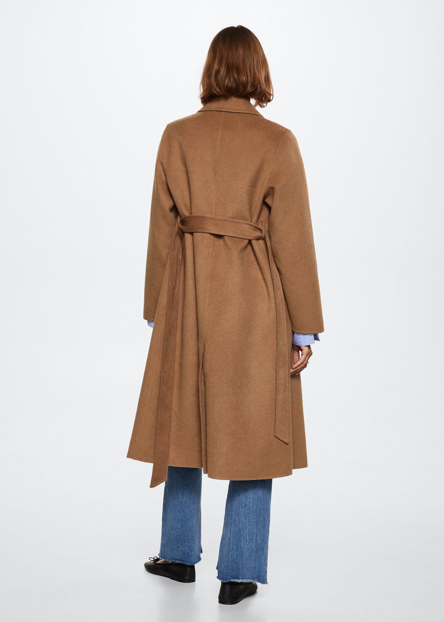 Manteau fait main avec ceinture - Verso de l’article
