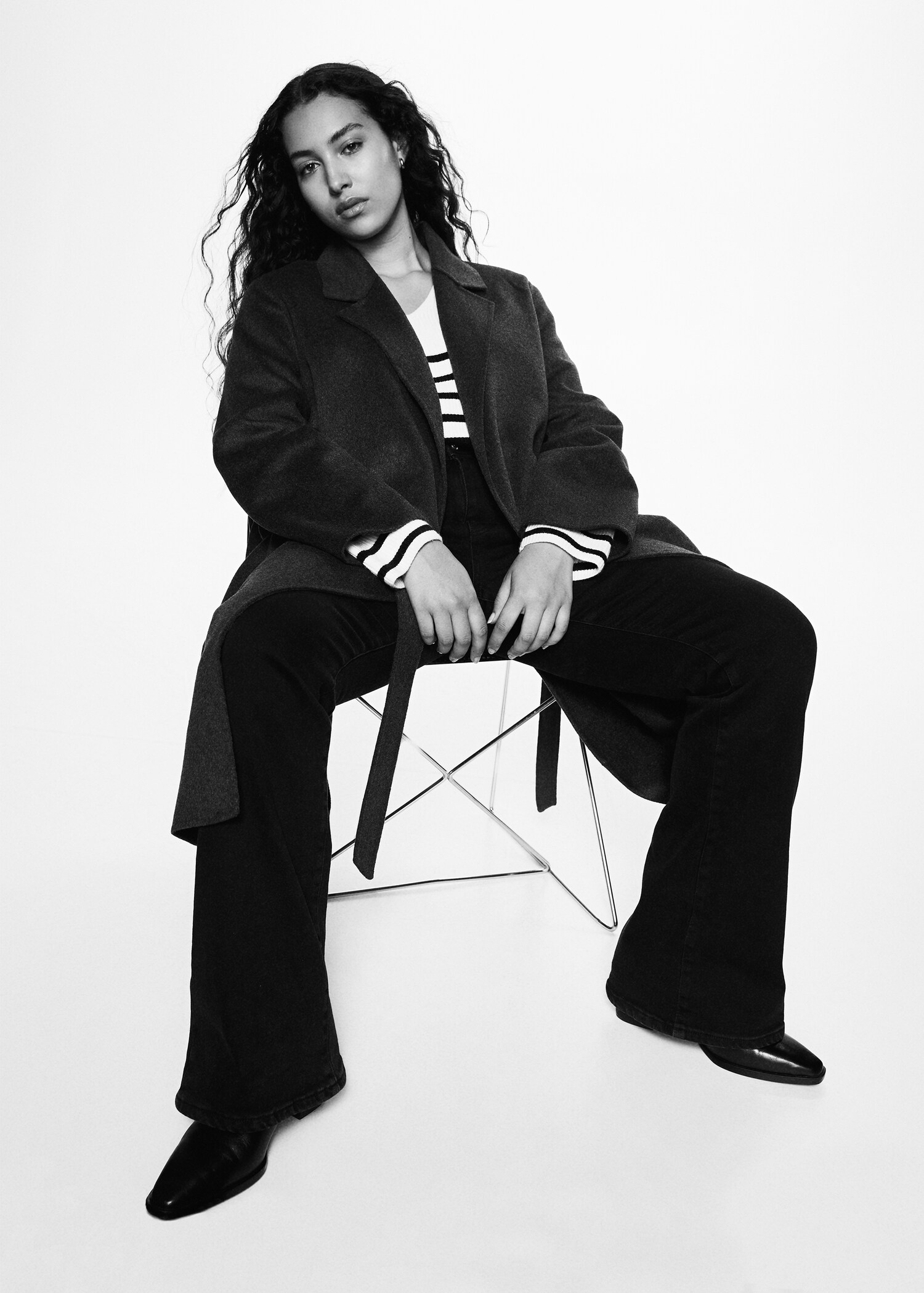 Manteau fait main avec ceinture - Détail de l'article 5