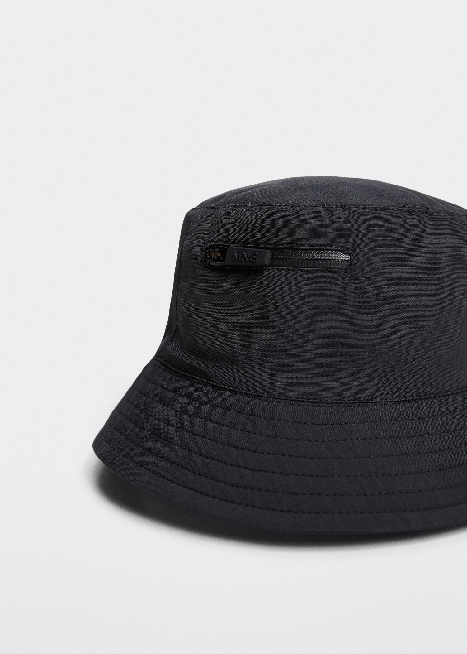 Cipzáros bucket sapka - Felezősík