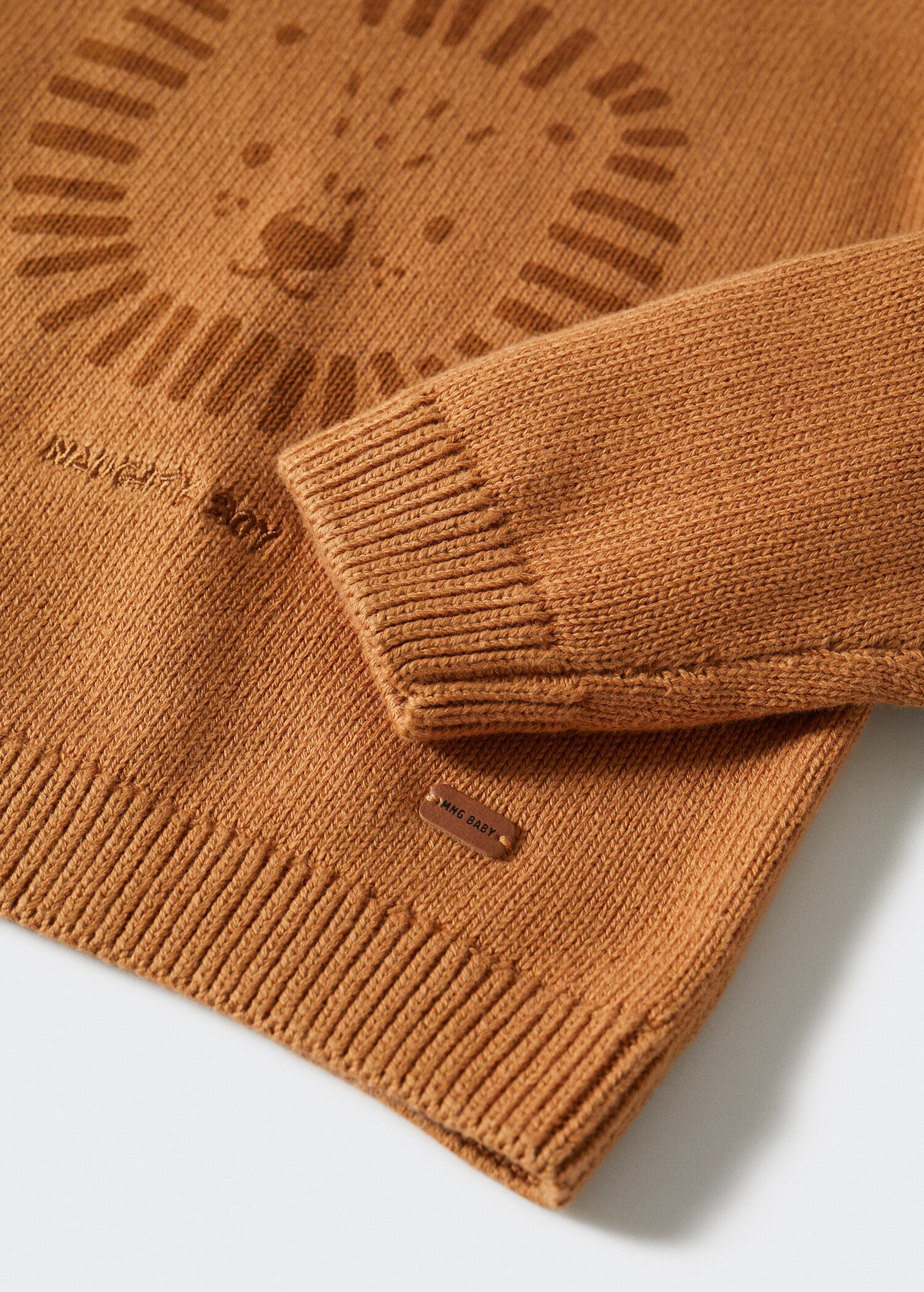 Printed knit sweater - Details of the article 9