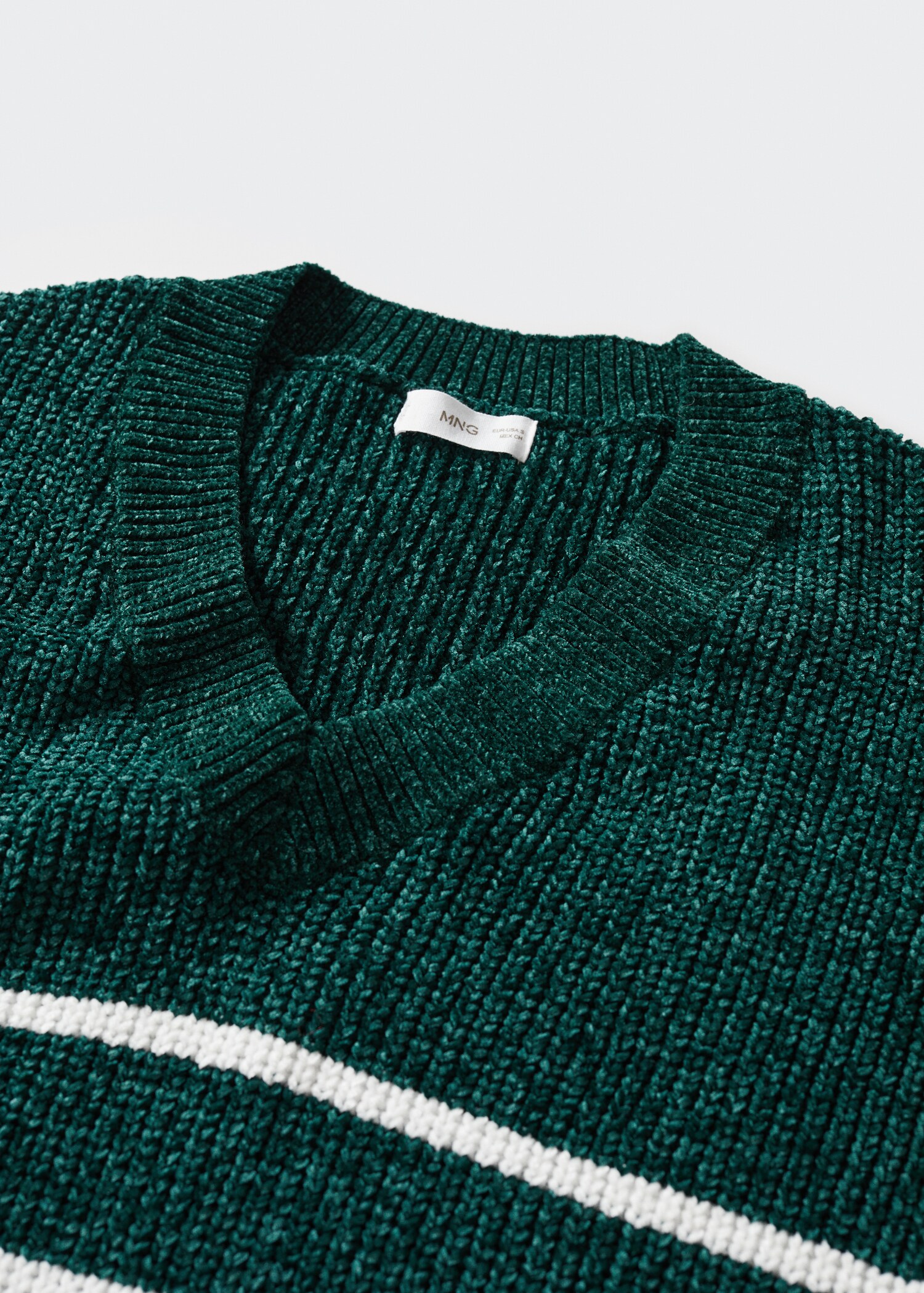 Chenille knit sweater - Details of the article 8