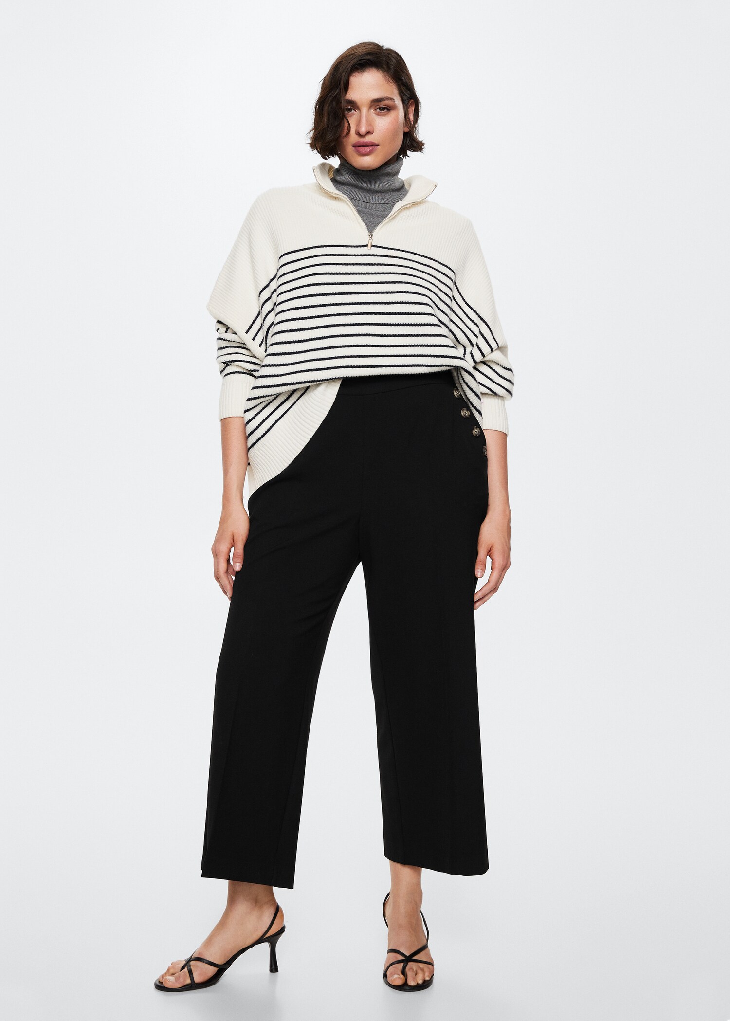 Buttons culottes trousers - Details of the article 3