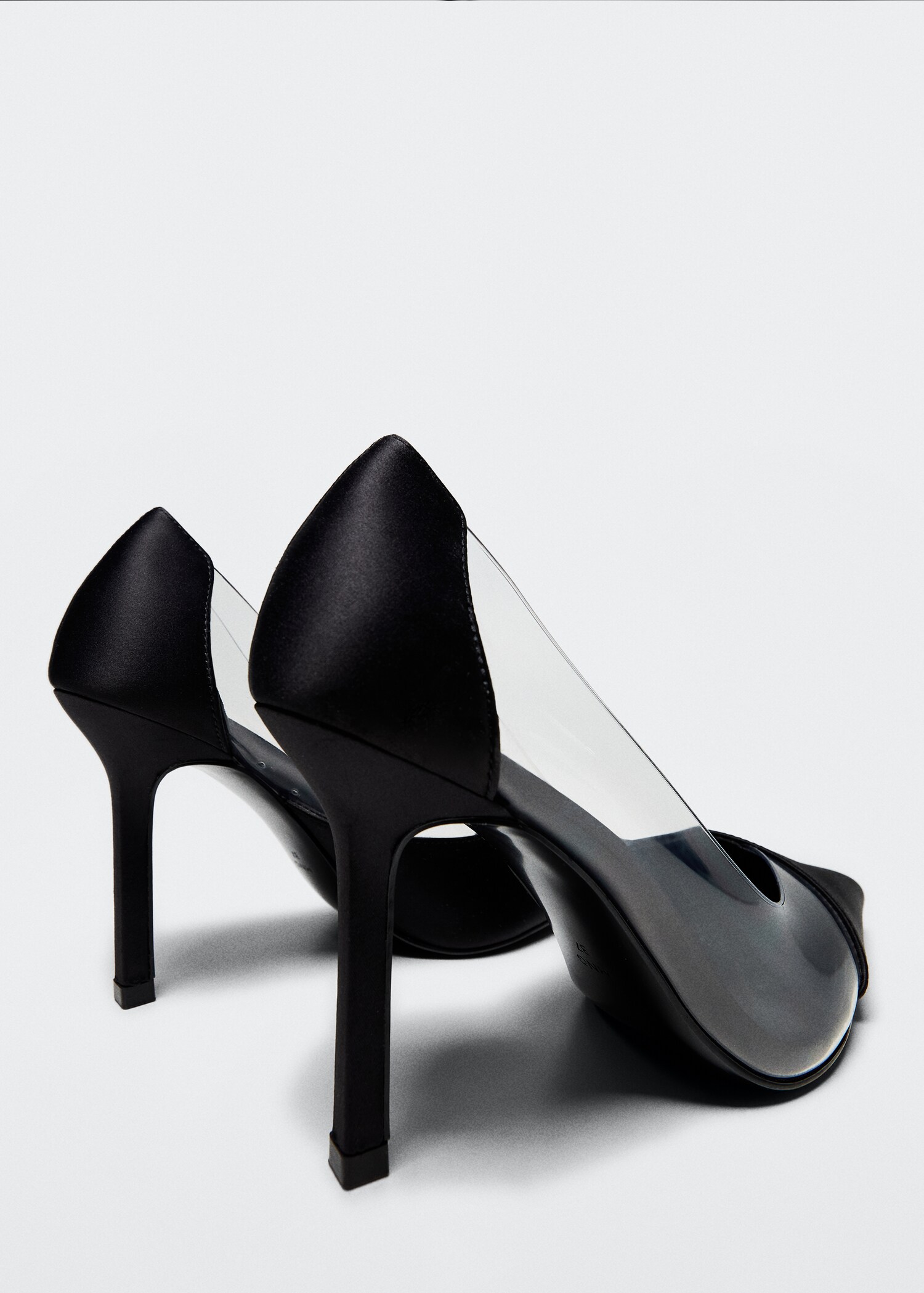 Vinyl high heels - Details of the article 1