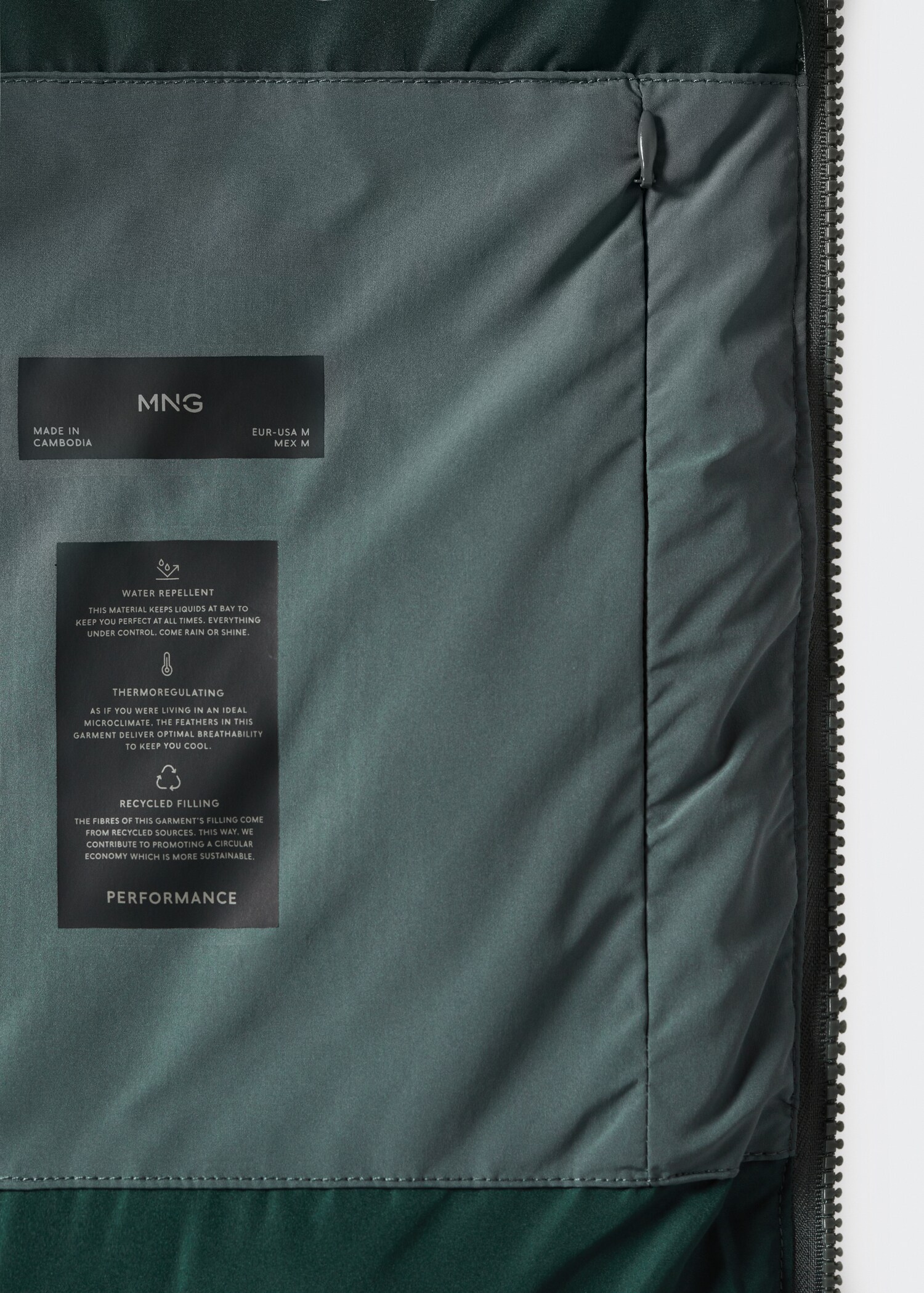 Kurzer thermoregulierender Anorak - Detail des Artikels 8