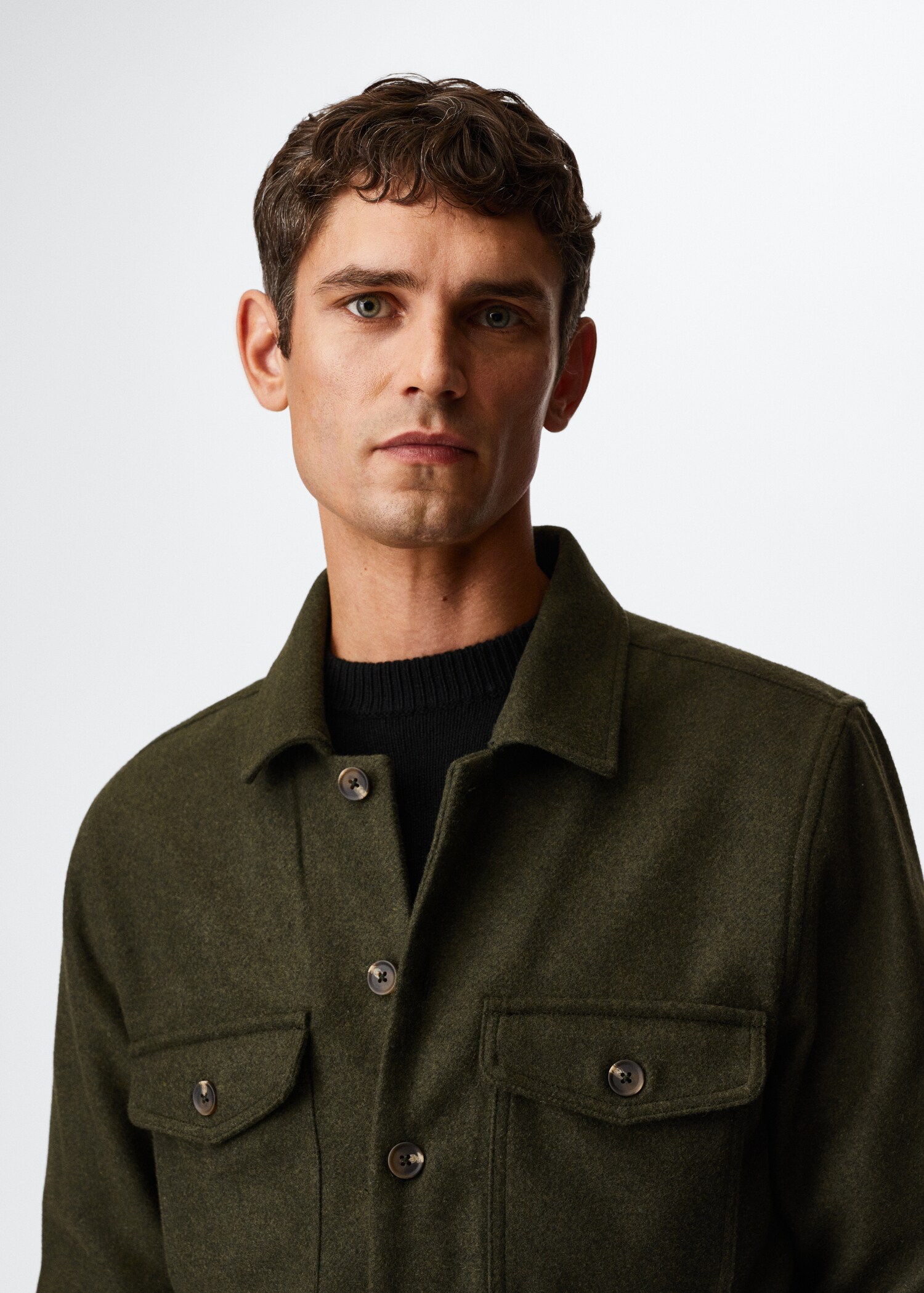 Textured overshirt with pockets - Details of the article 4