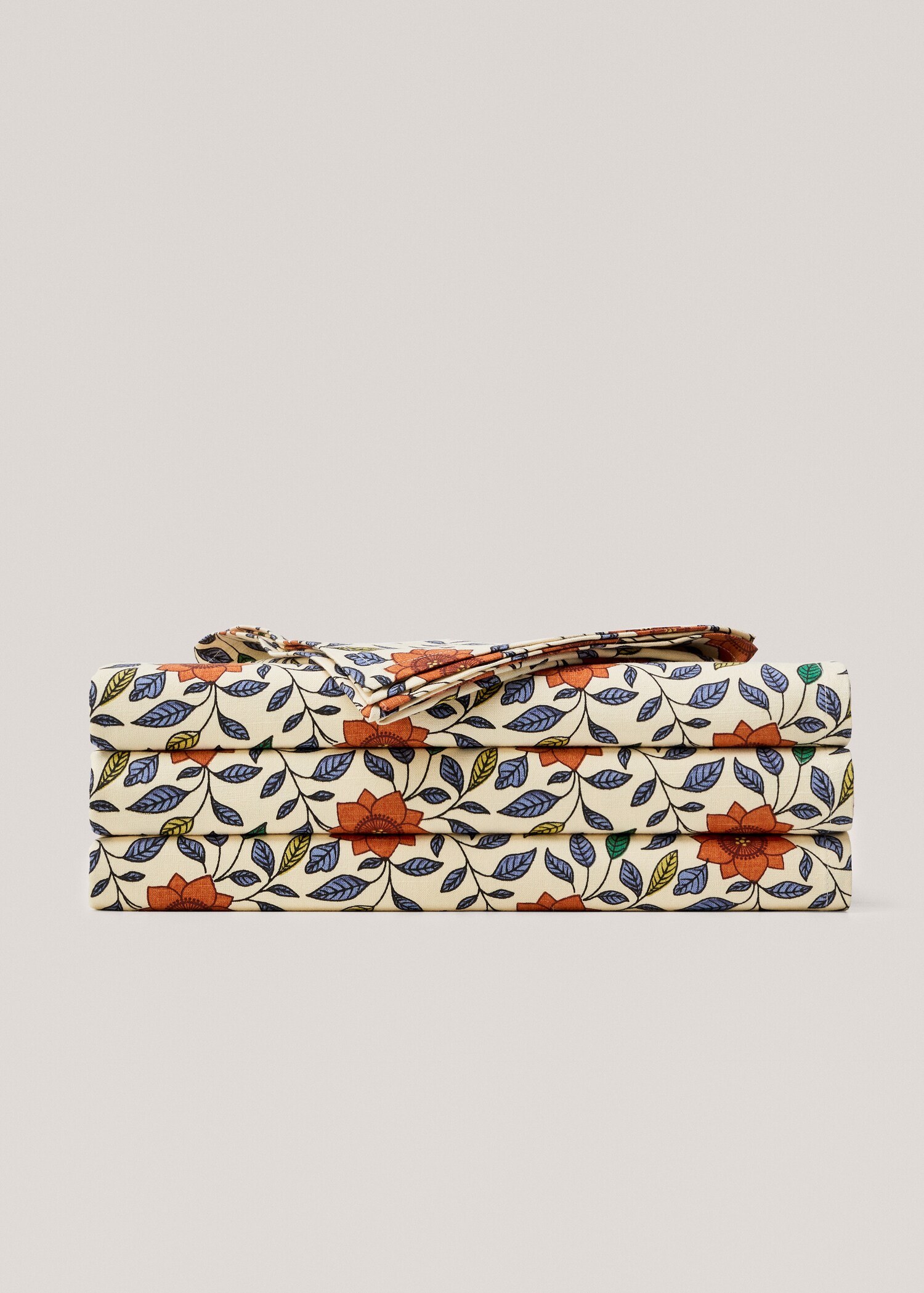 Blommig duk 100 % bomull 150x150 cm - Artikel utan modell