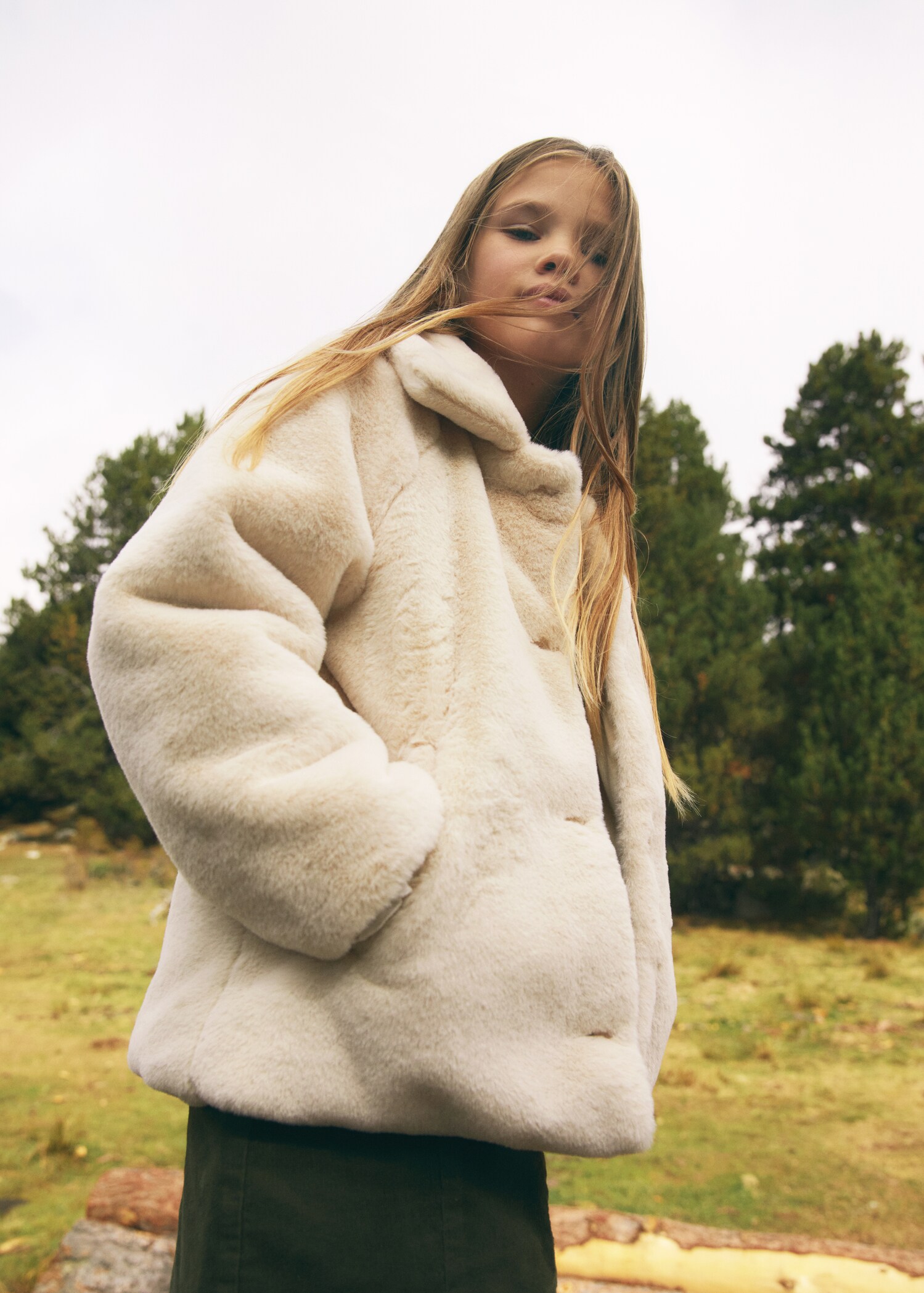 Fur-effect coat - Details of the article 5