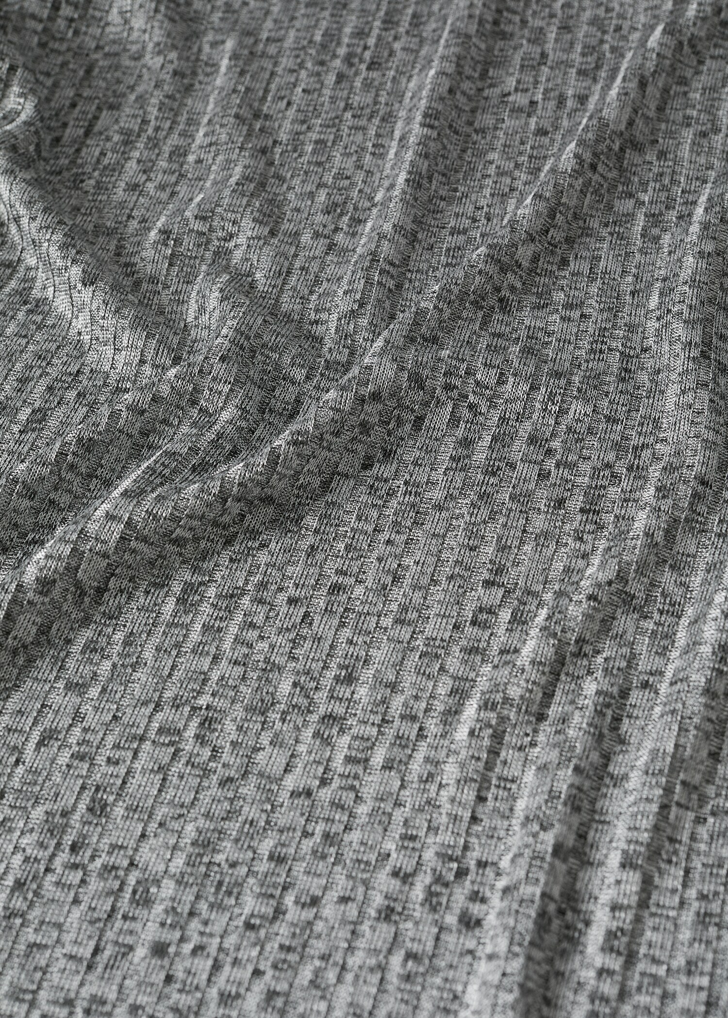 Geripptes Midikleid - Detail des Artikels 8