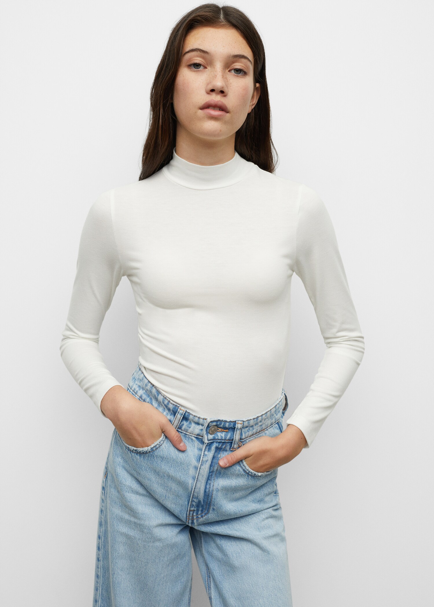 T-shirt manches longues slim fit - Plan moyen