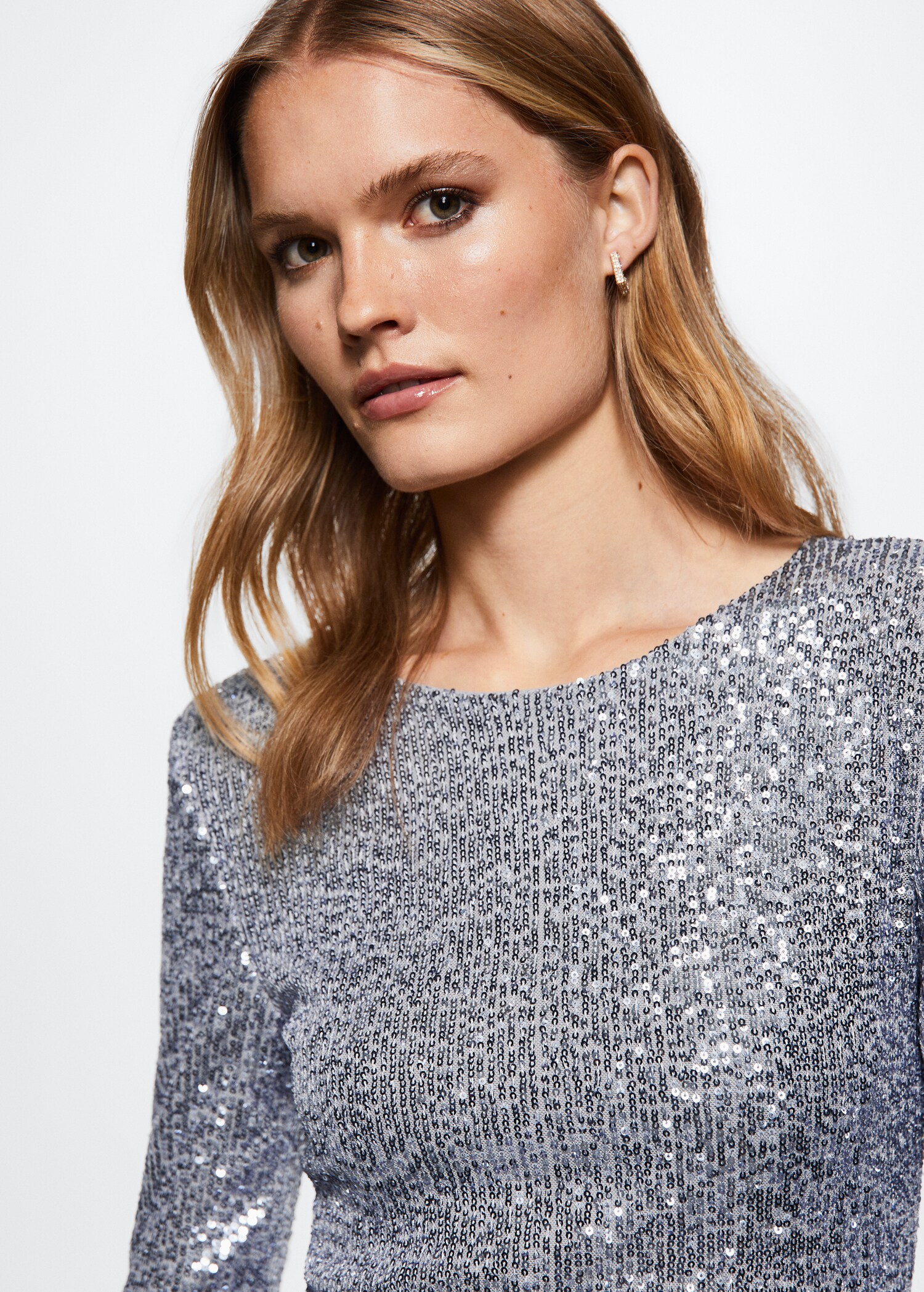 Paillettenkleid mit langen Ärmeln - Detail des Artikels 1
