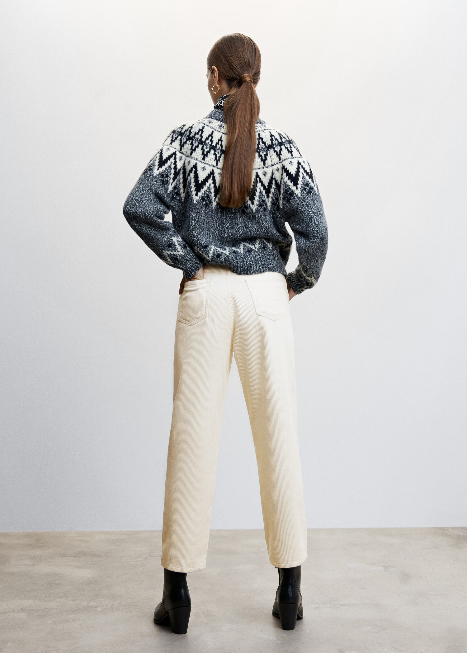 Corduroy jeans - Reverse of the article