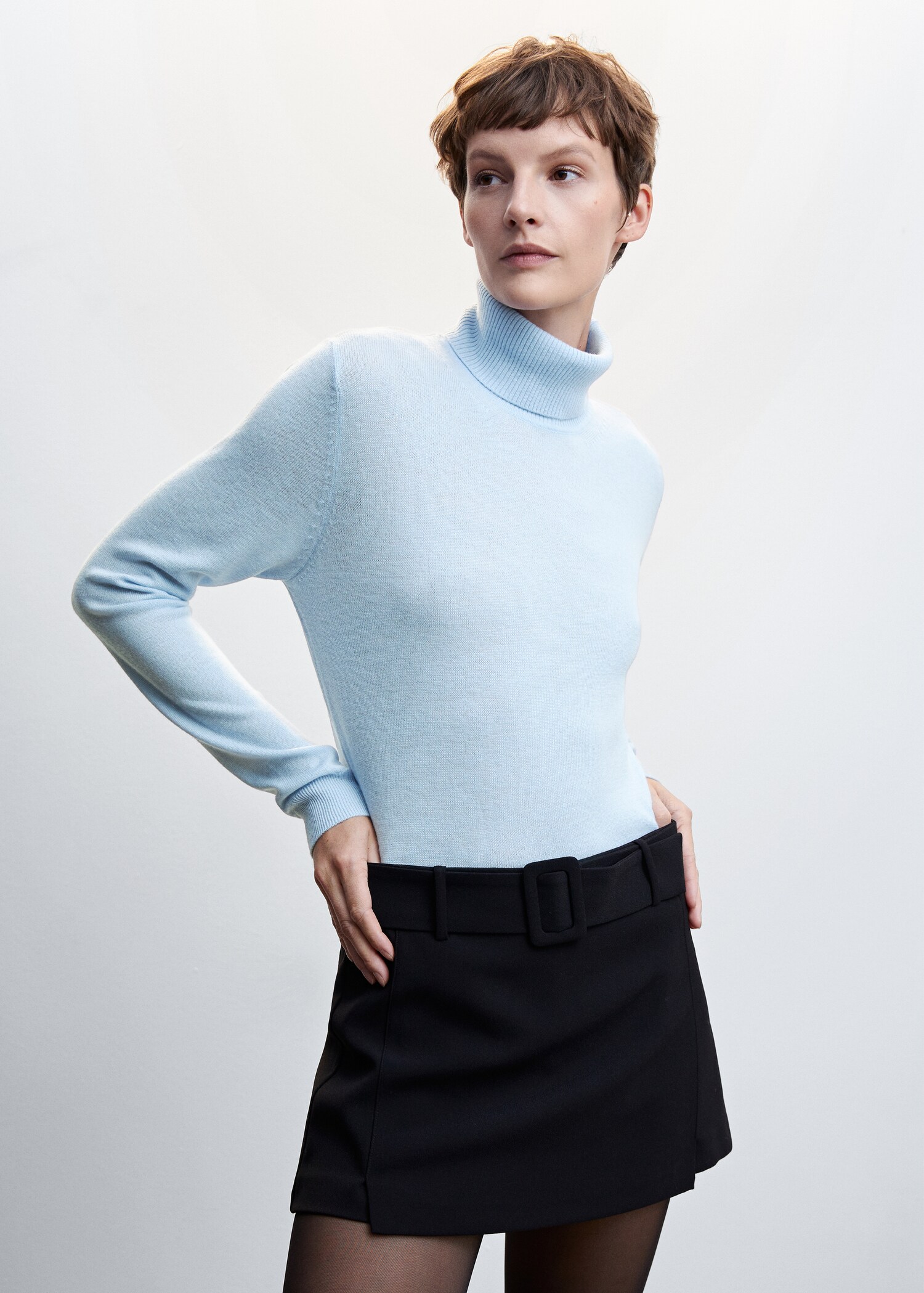 Turtle neck wool sweater - Medium plane