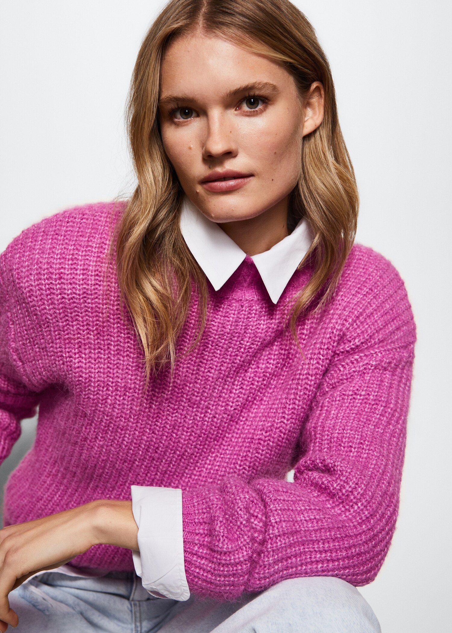 Gerippter Pullover mit halbhohem Kragen - Detail des Artikels 1