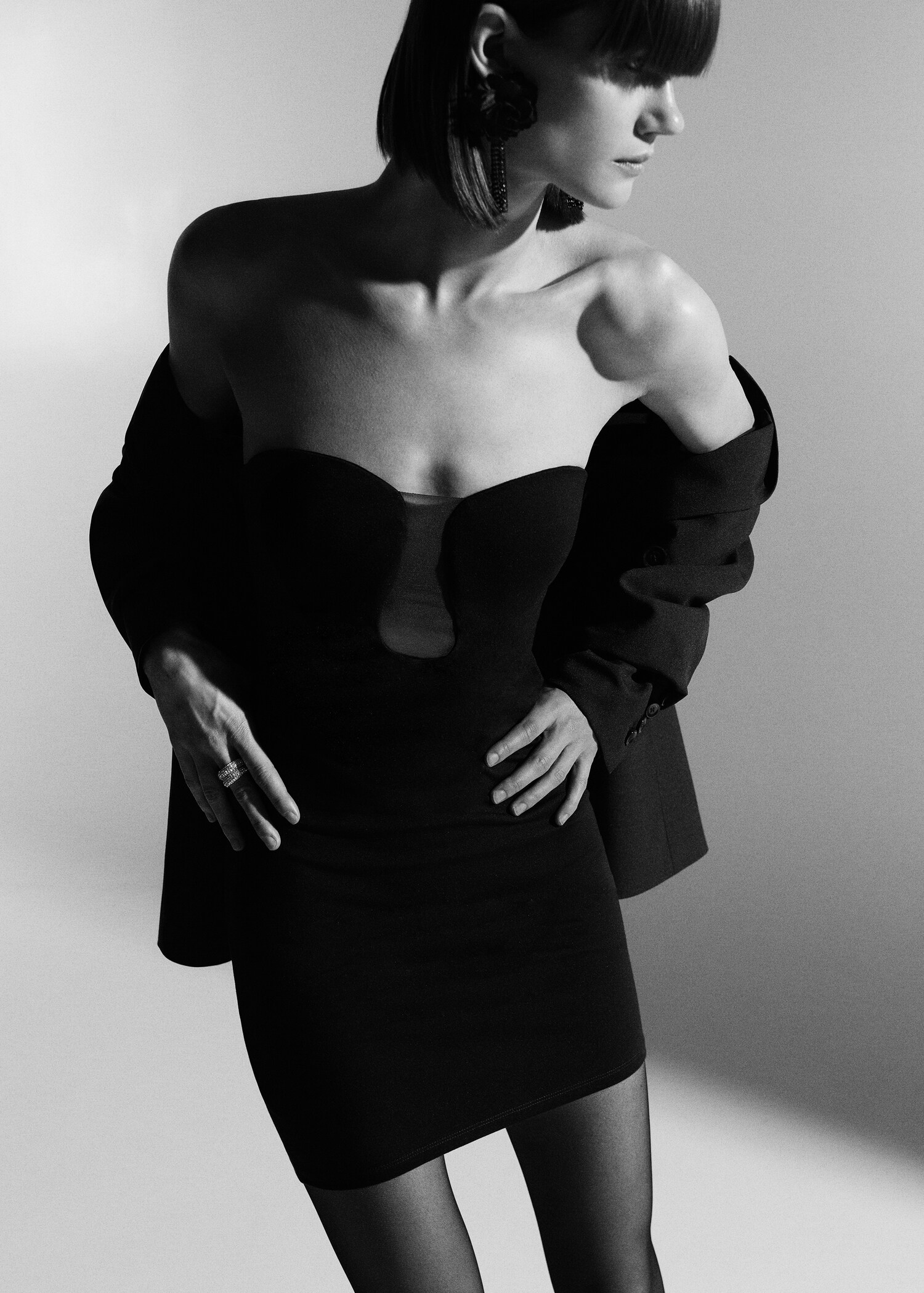 Tulle appliqué dress - Details of the article 6
