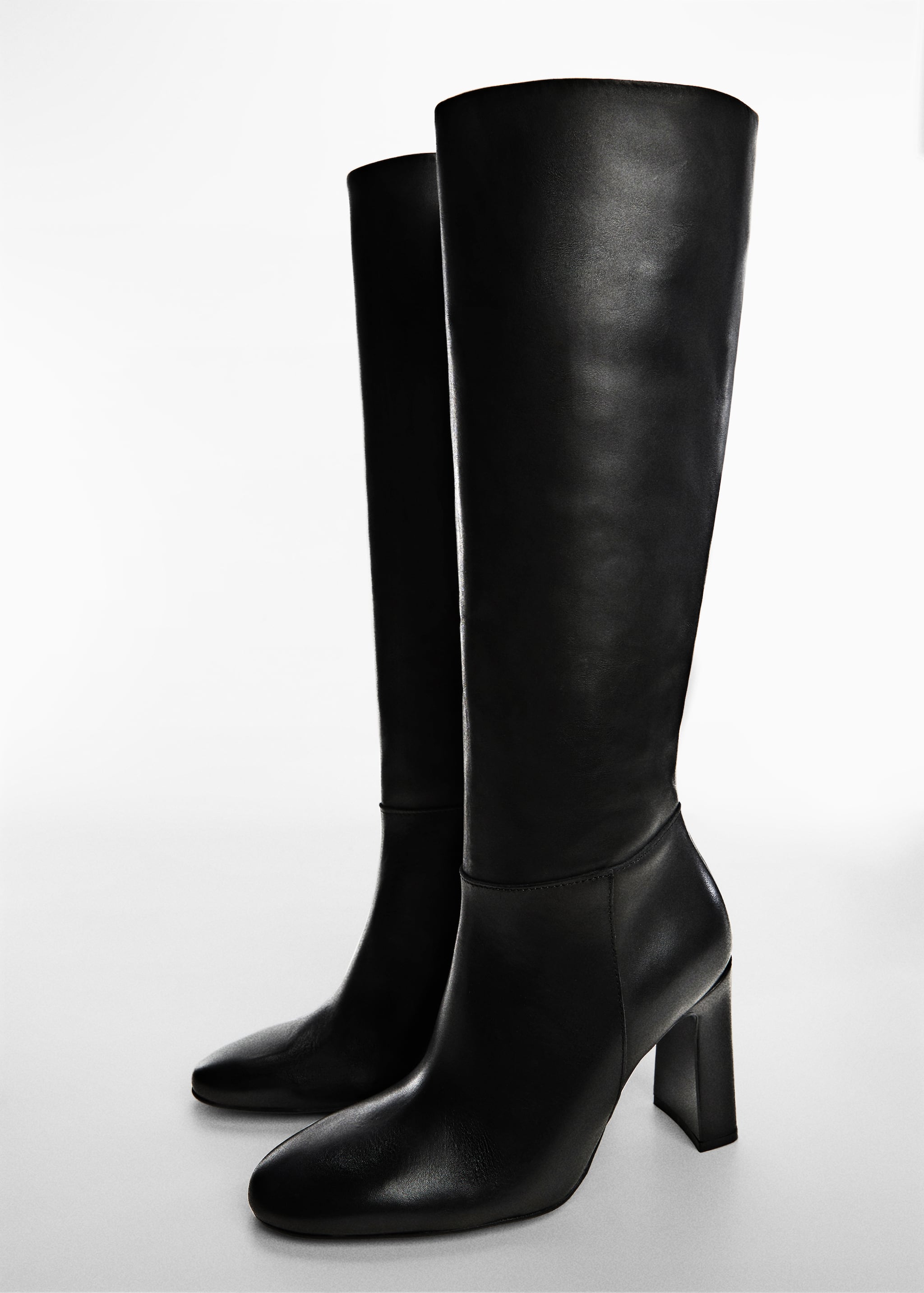 Leather boots with tall leg - Medium plane