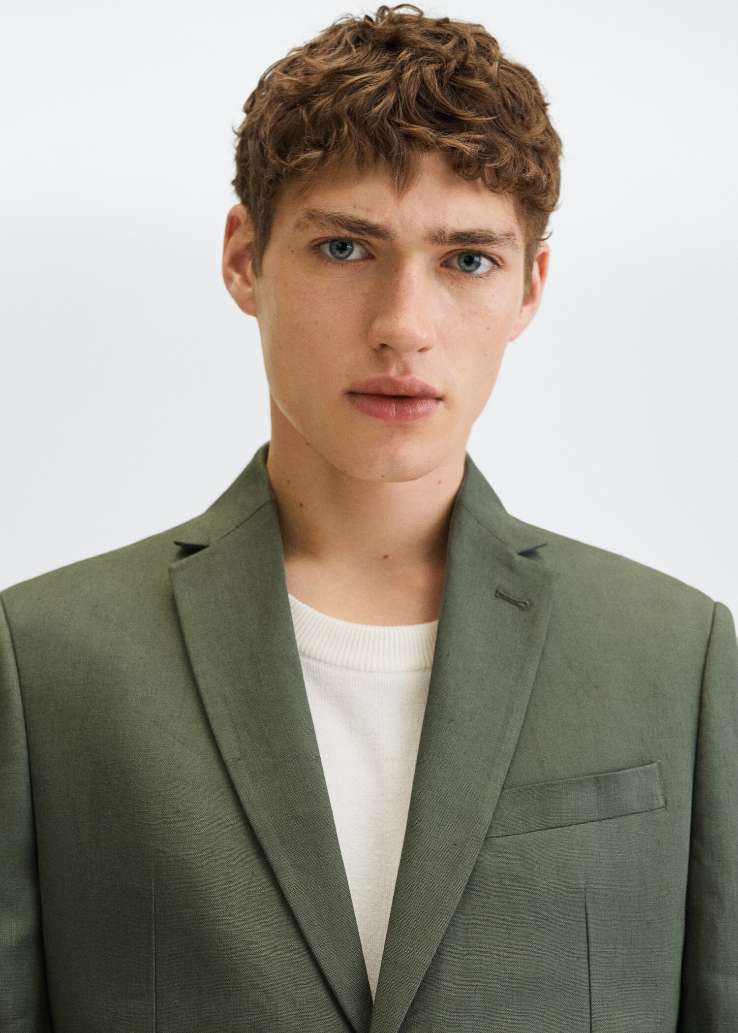 100% linen slim fit blazer - Details of the article 1