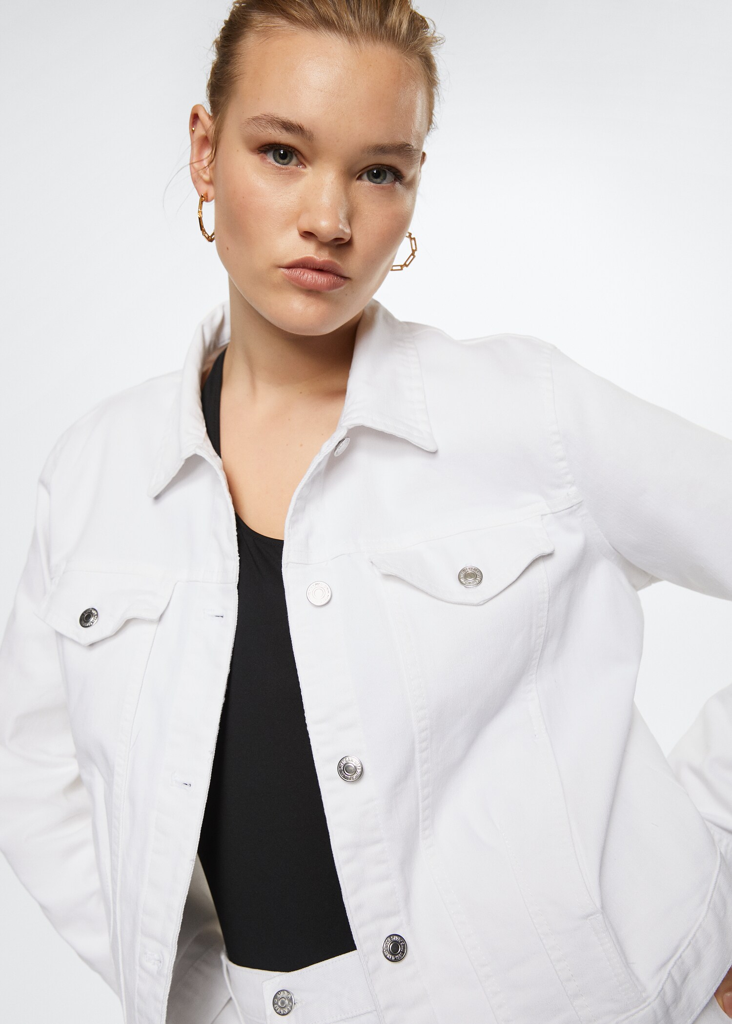 Pocketed denim jacket - Details of the article 3