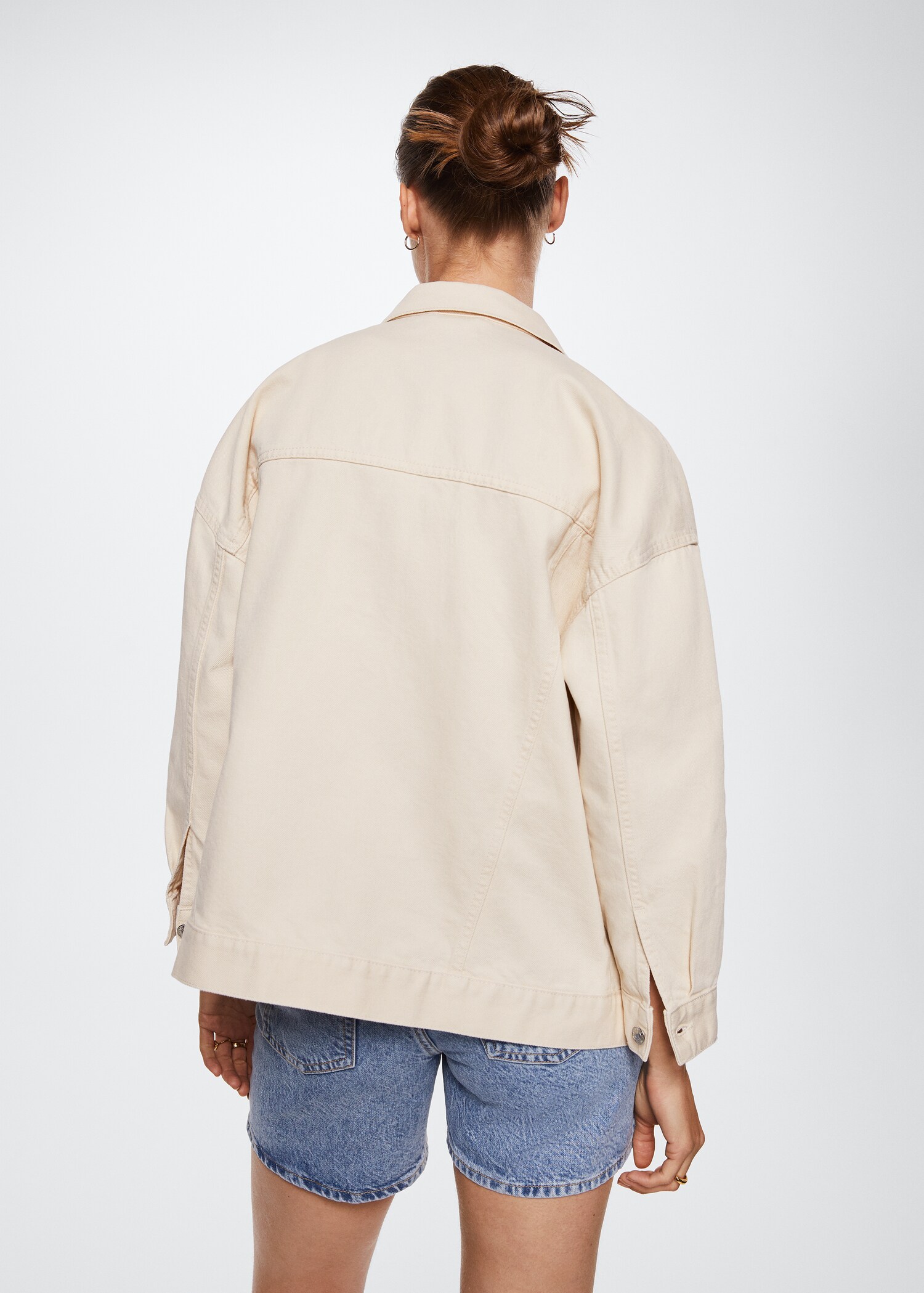 Cazadora vaquera oversize - Reverso del artículo