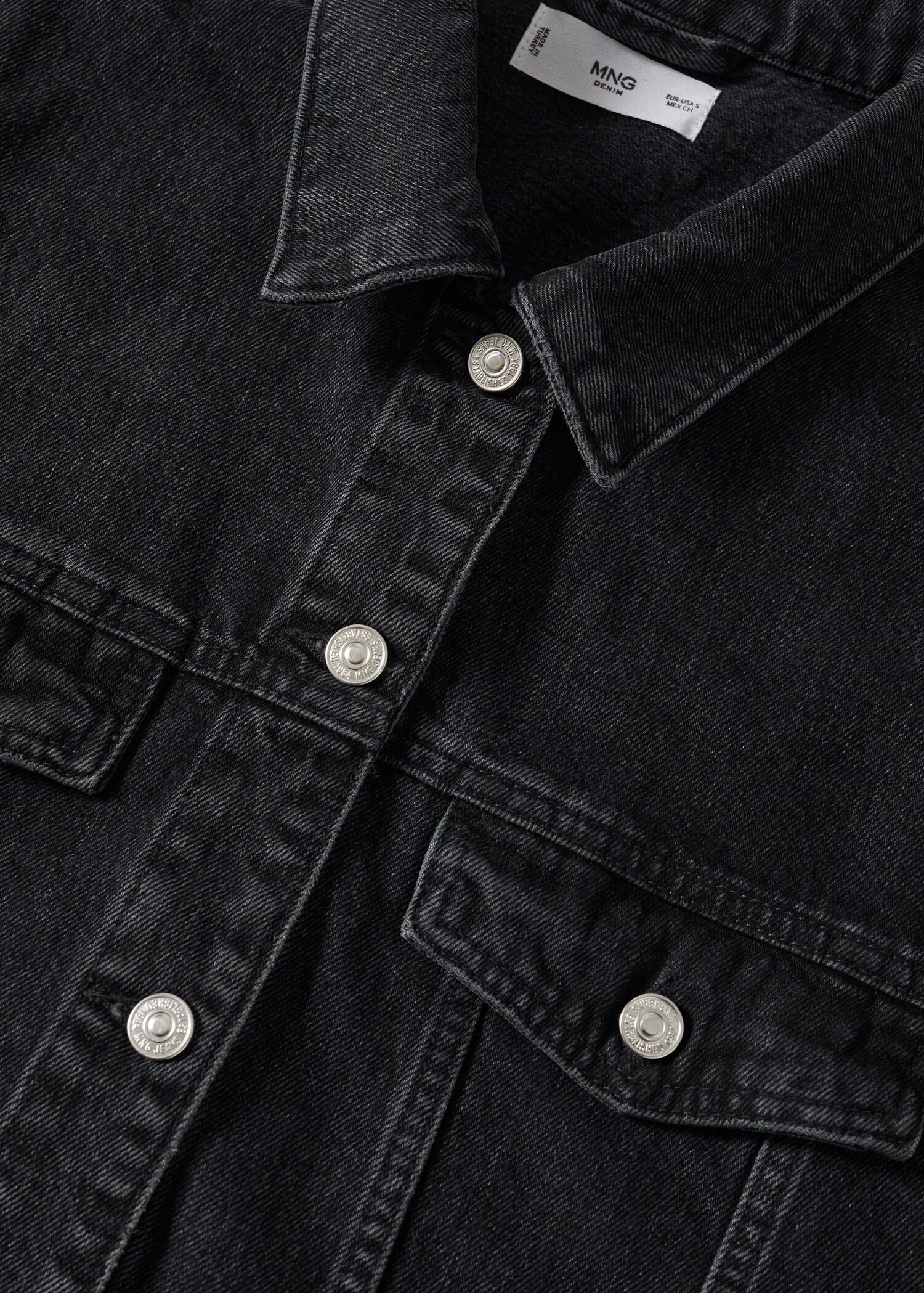 Oversize denim jacket - Details of the article 8