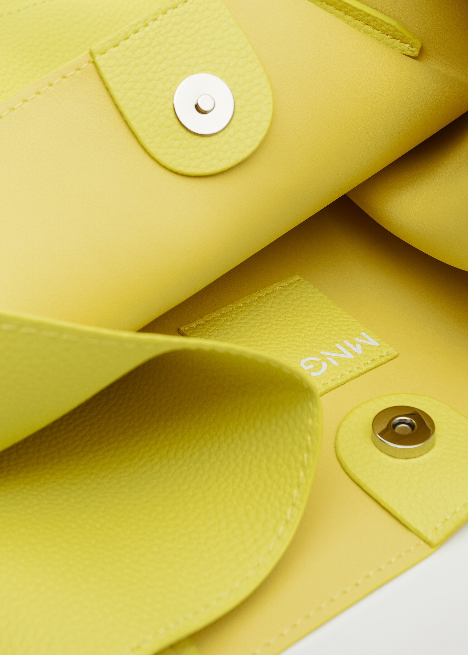 Shopper mit Vordertasche - Detail des Artikels 3