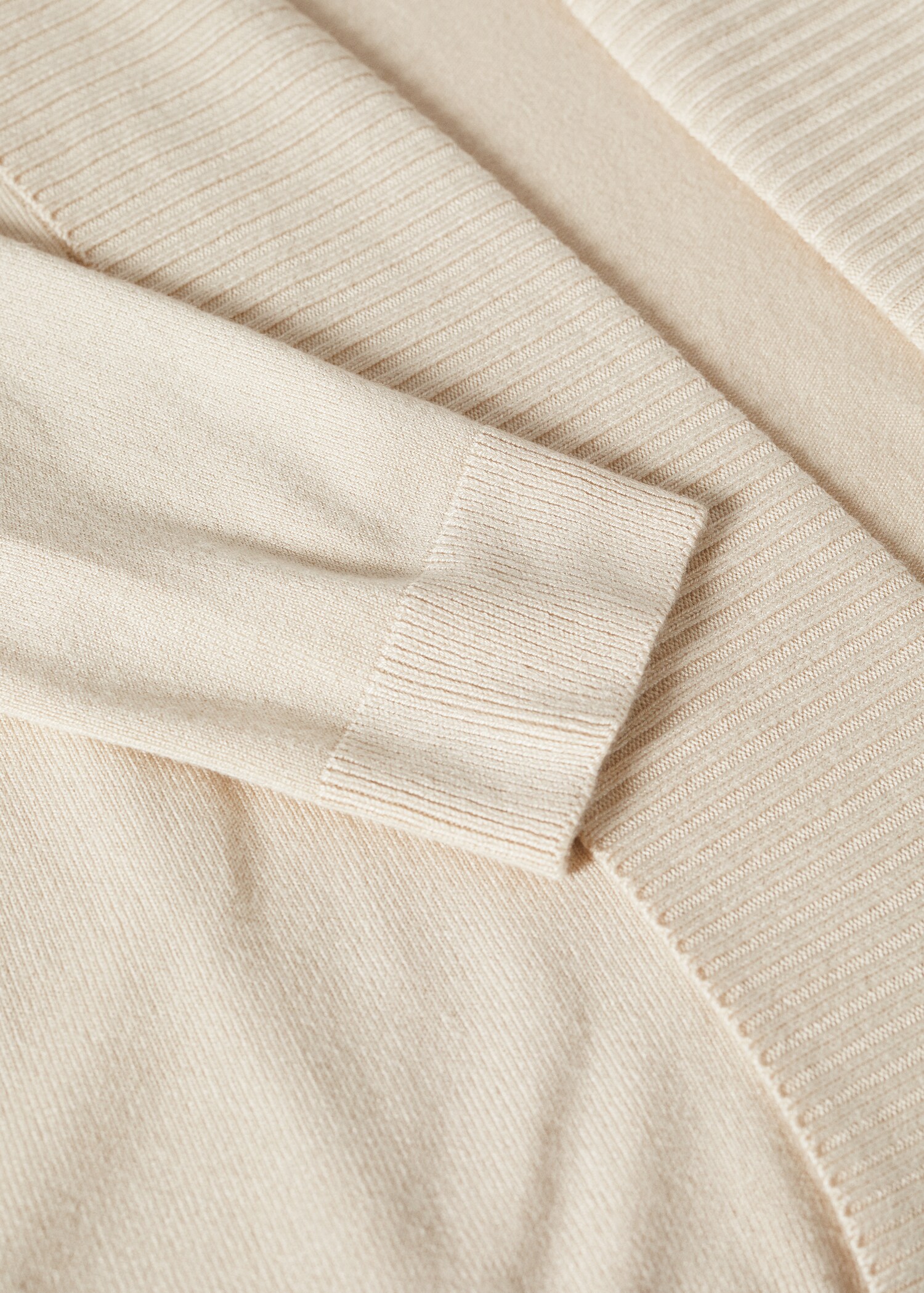 Feiner Strickcardigan - Detail des Artikels 8
