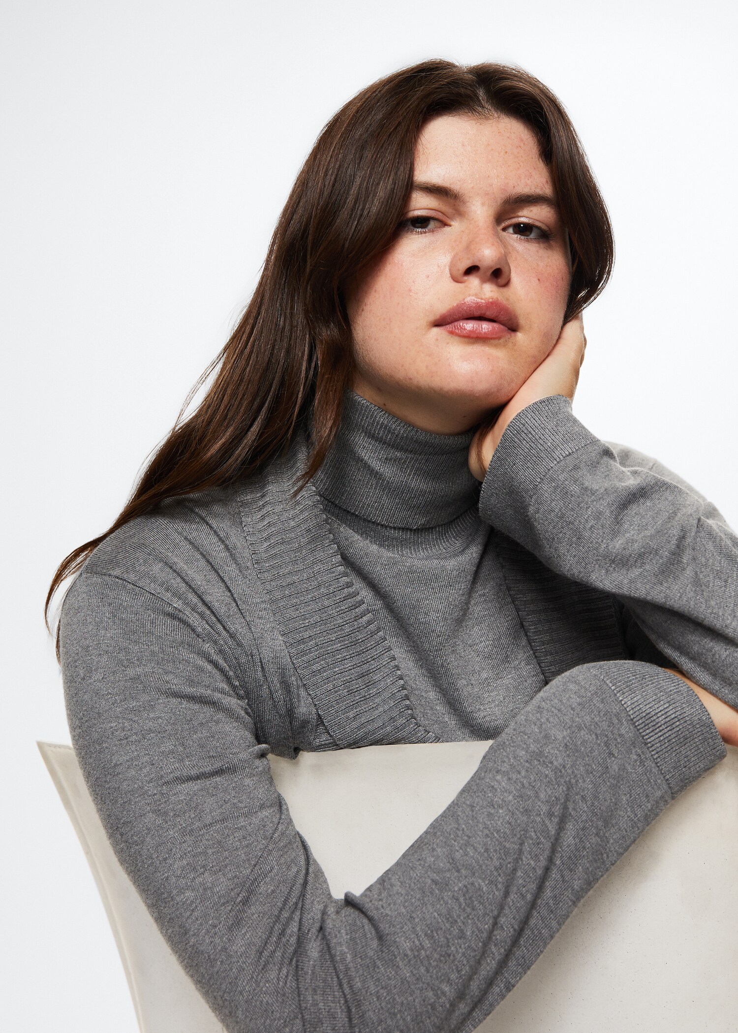 Fine-knit cardigan - Details of the article 4