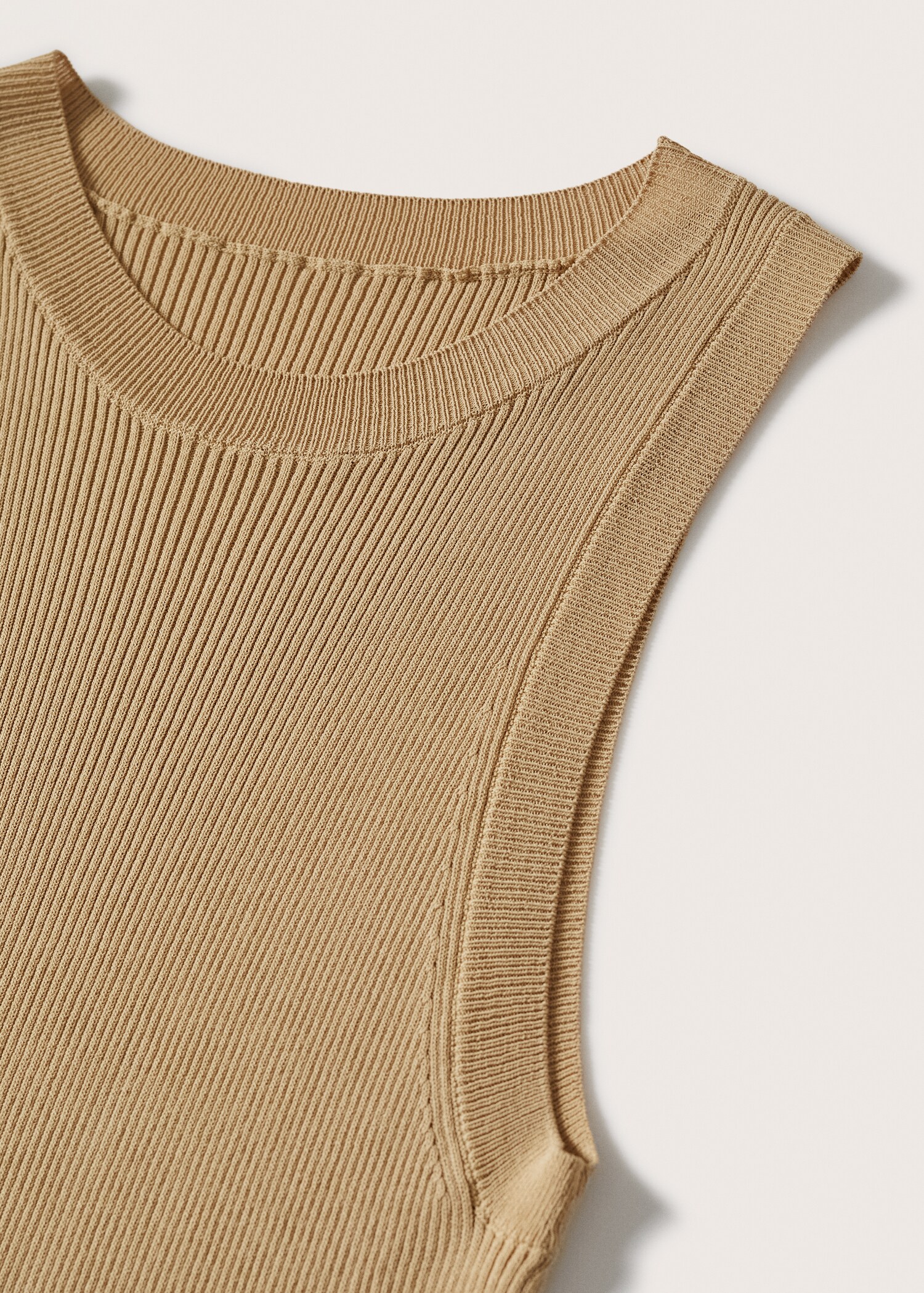 Vestit punt canalé - Detall de l'article 8