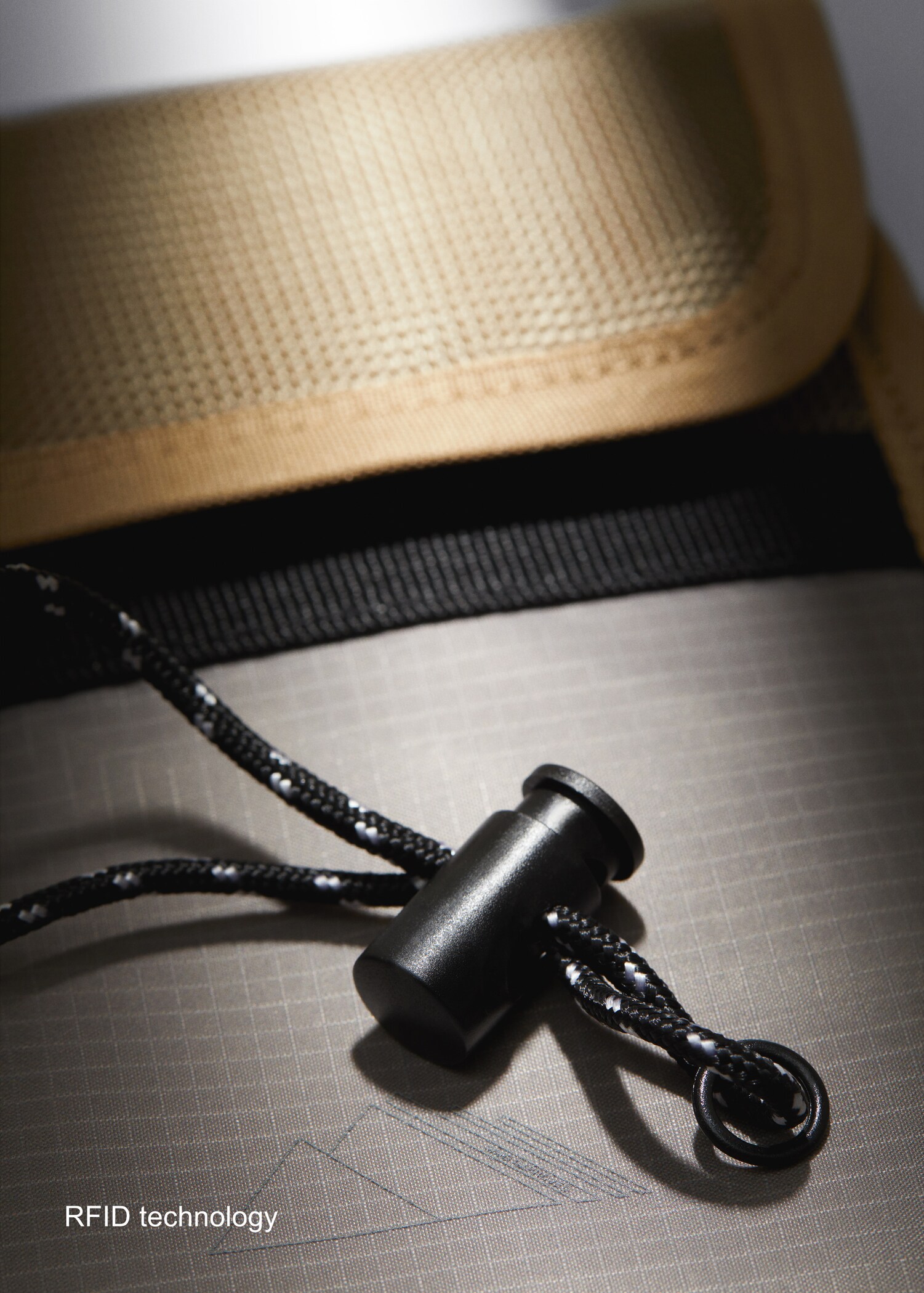 Waterproof shoulder bag - Details of the article 5