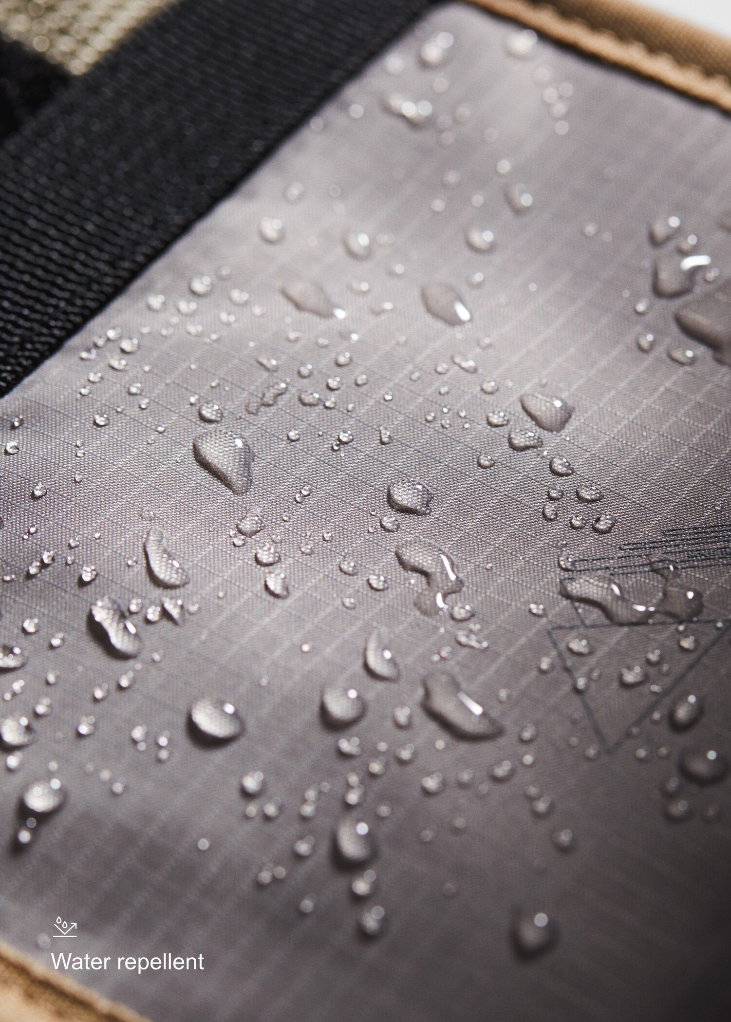 Waterproof shoulder bag - Details of the article 6