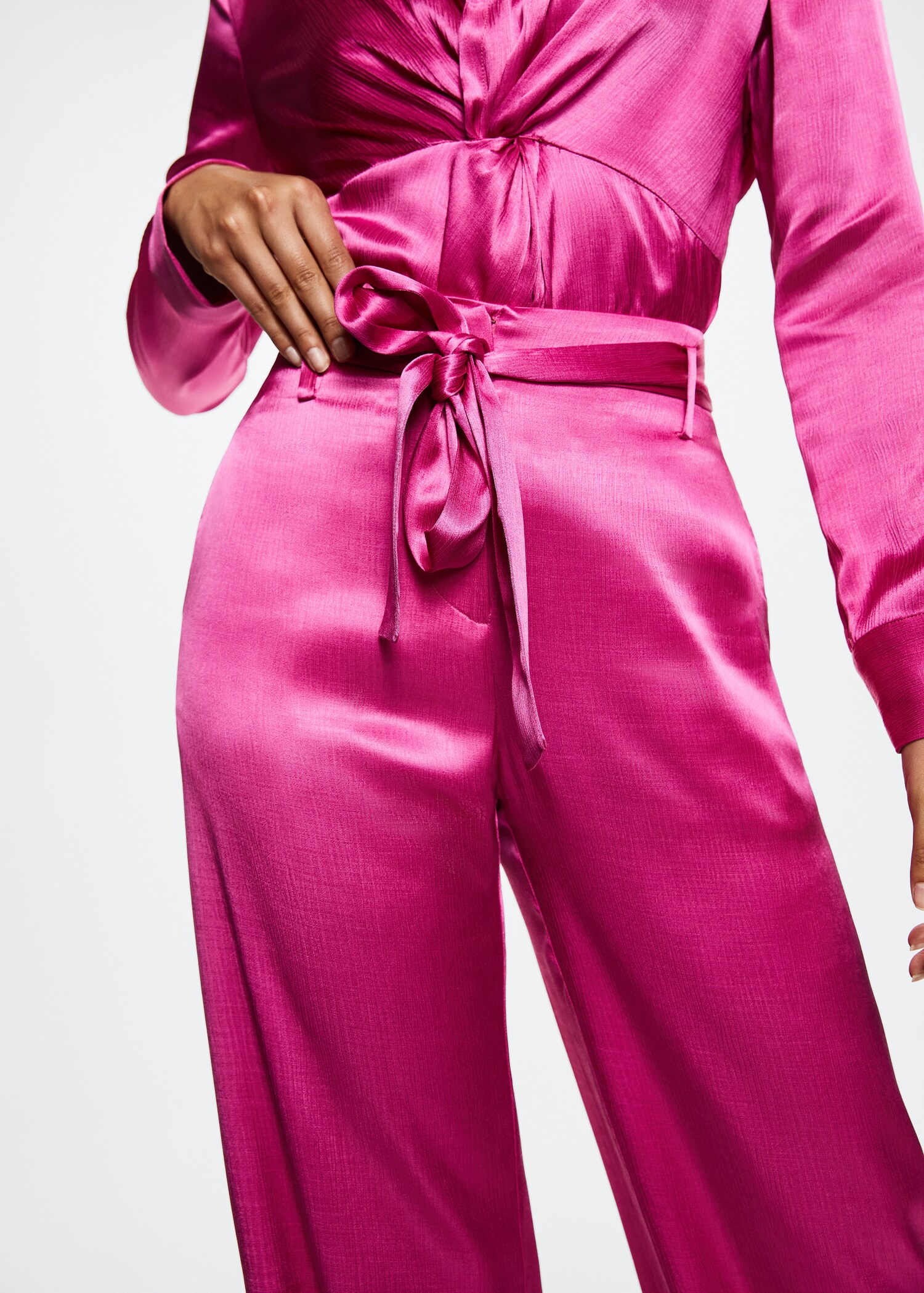 Bow satin trousers - Details of the article 2