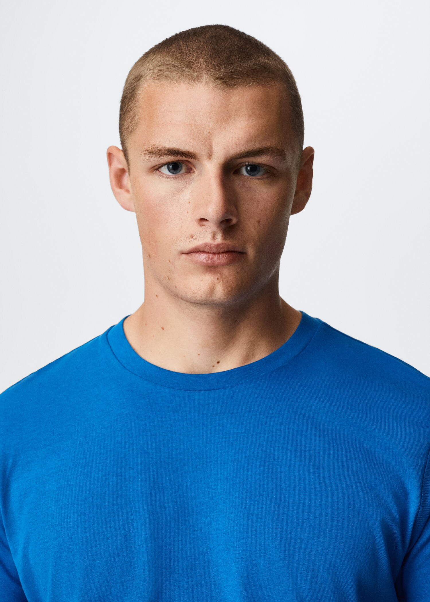 T-shirt basique coton durable - Détail de l'article 1