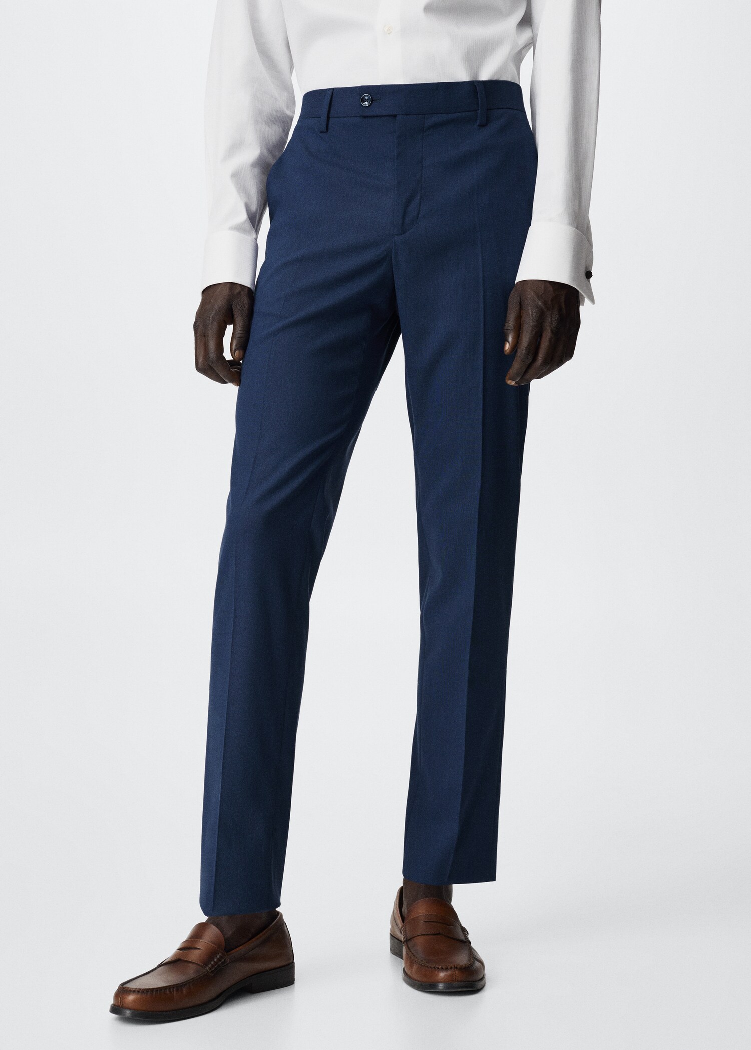 Teksturowane garniturowe spodnie slim fit - Plan średni