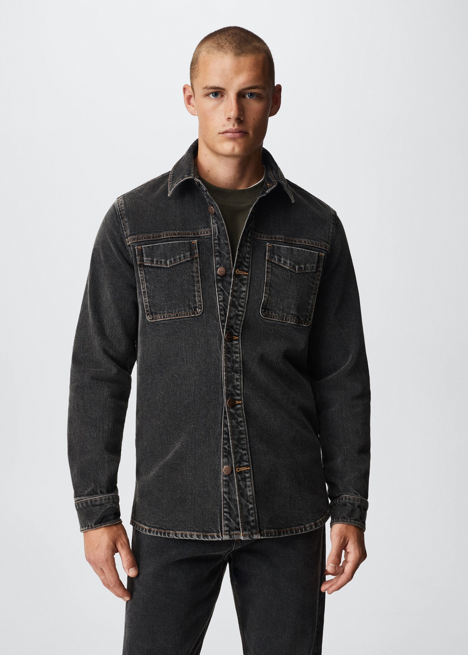 Jeans-Overshirt mit Taschen - Detail des Artikels 3