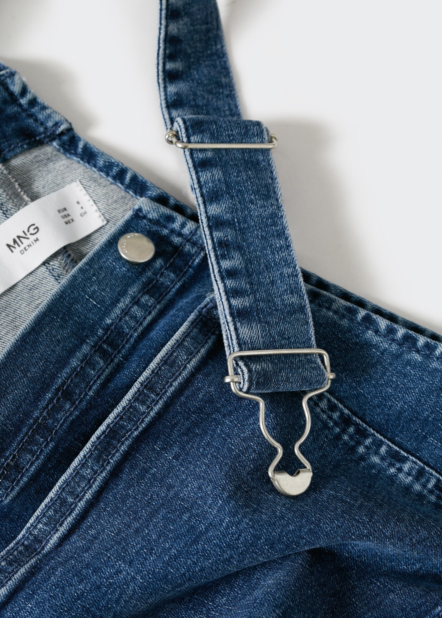 Gefütterte Jeans-Latzhose - Detail des Artikels 8