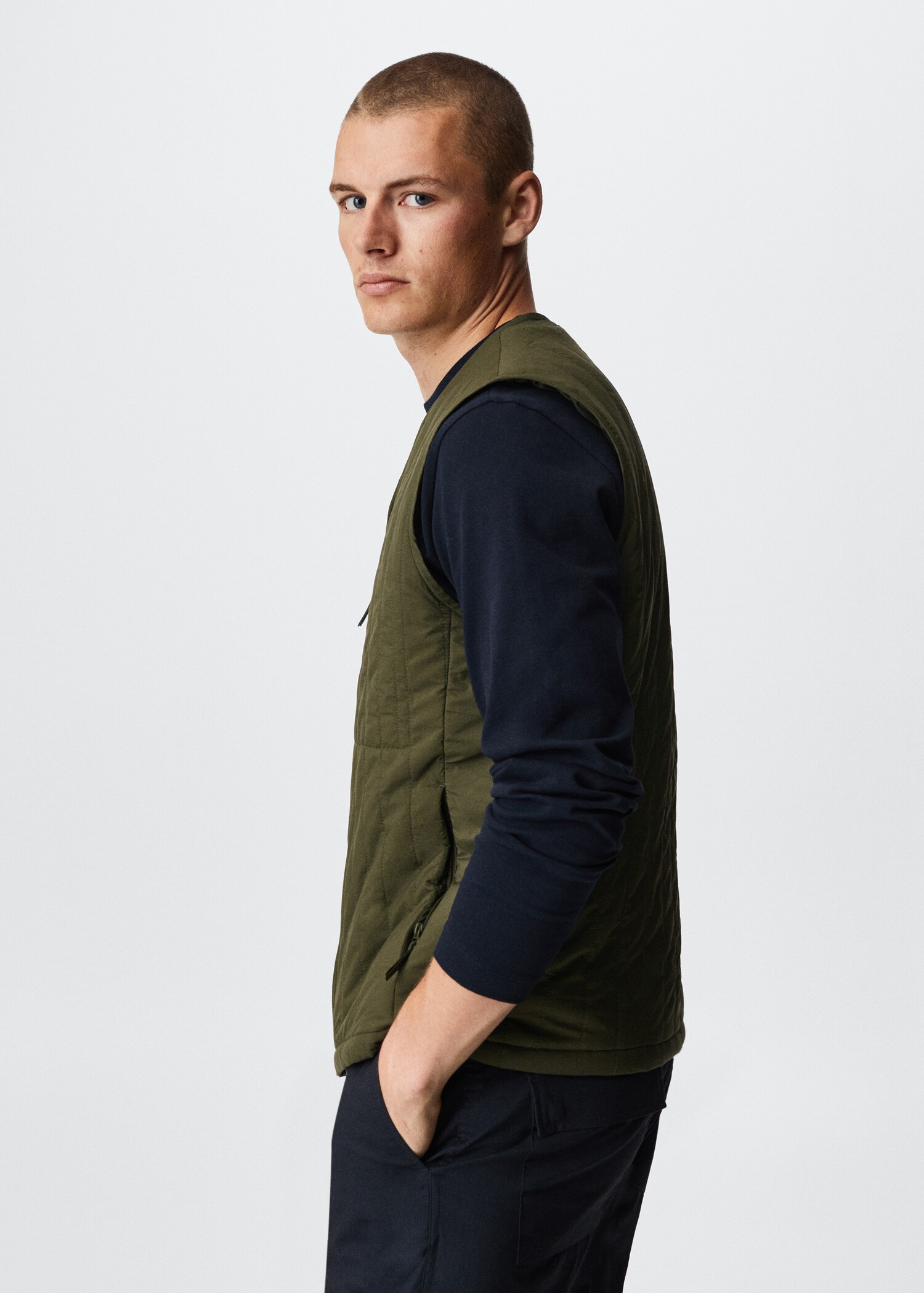 Thermoregulating waterproof gilet - Details of the article 2